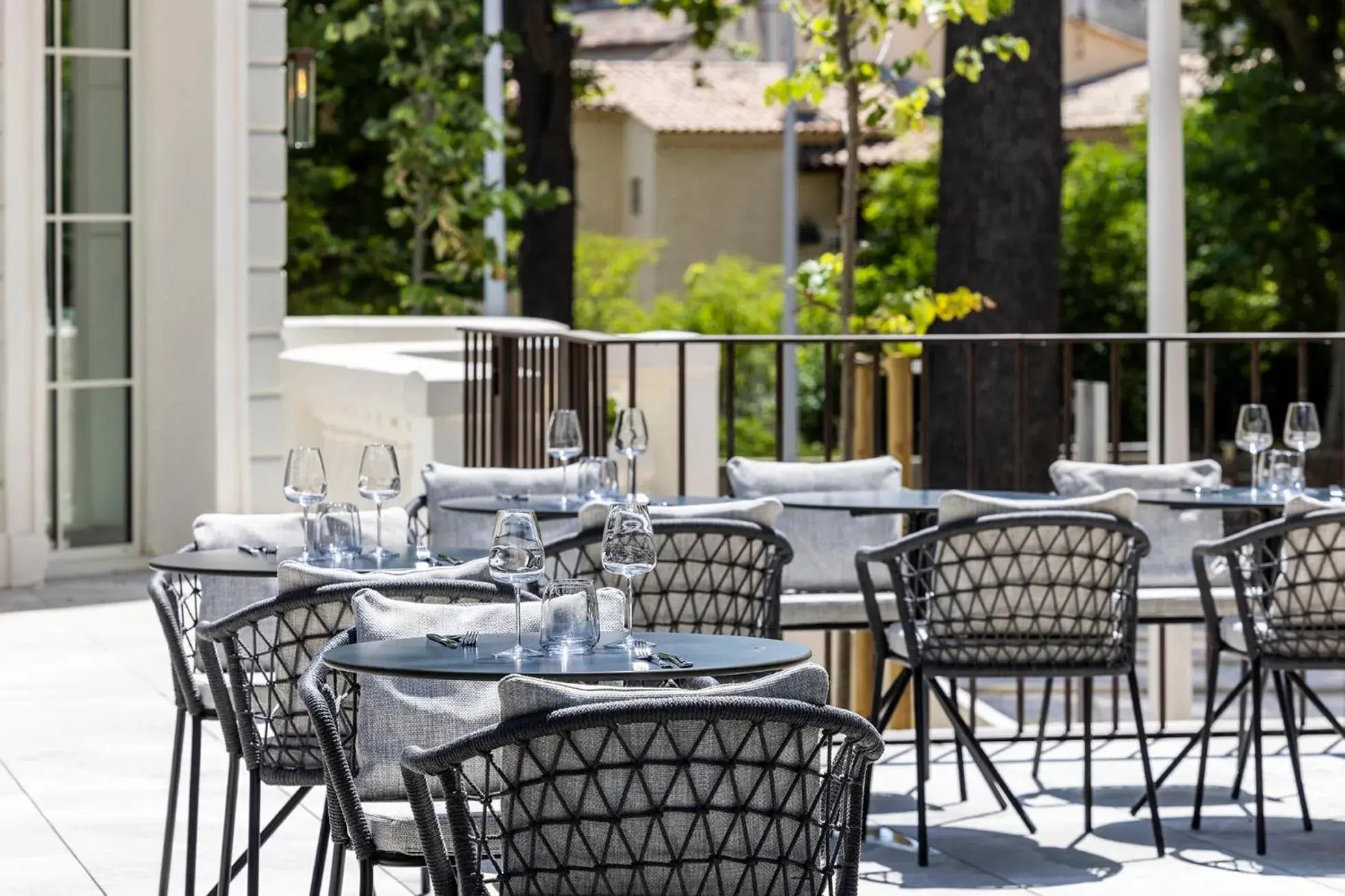 Patio in Hôtel Spa Restaurant Villa Castellane Patio in Hôtel Spa Restaurant Villa Castellane