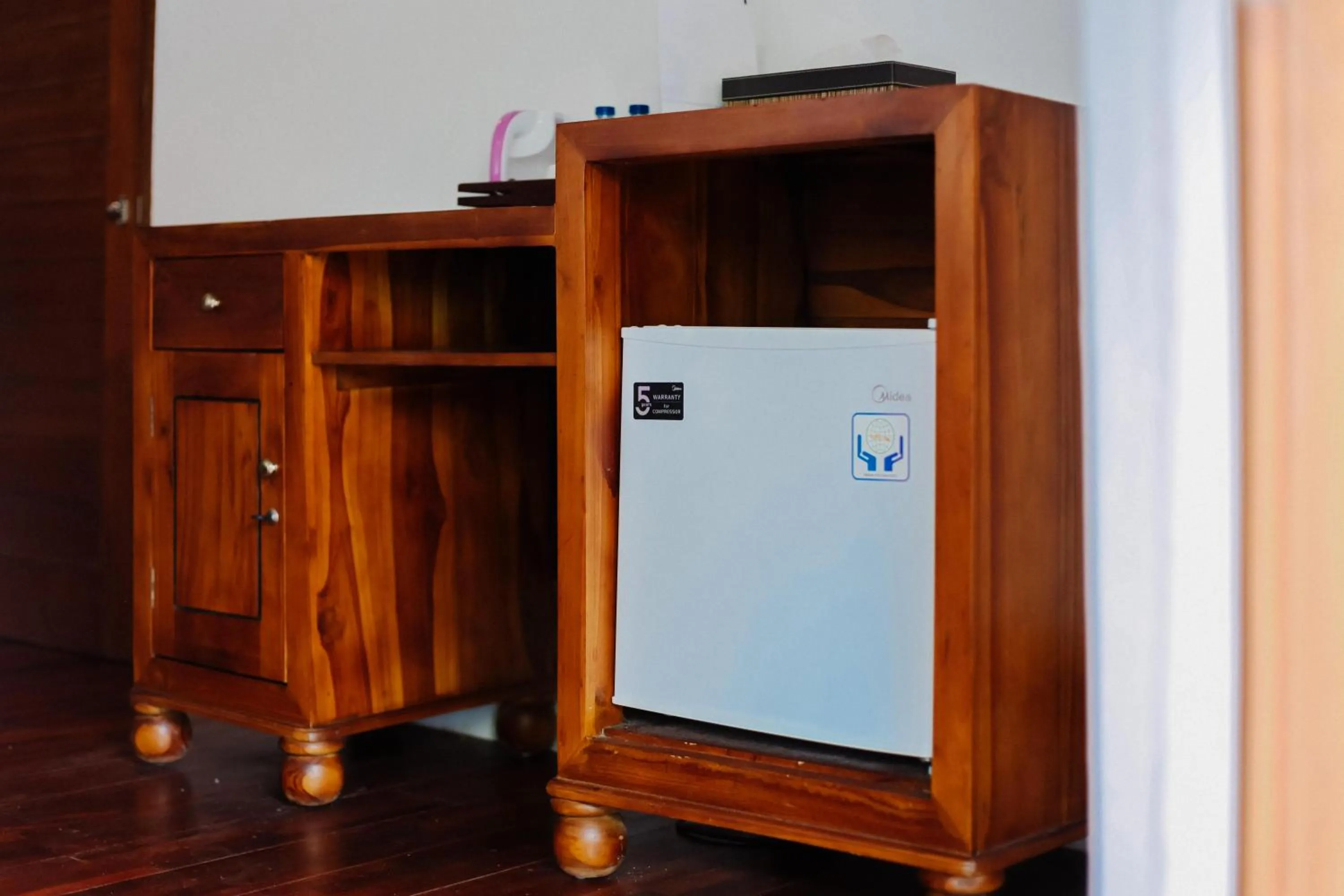 oven in The Lavana Jhonny Kibung Villas Lembongan