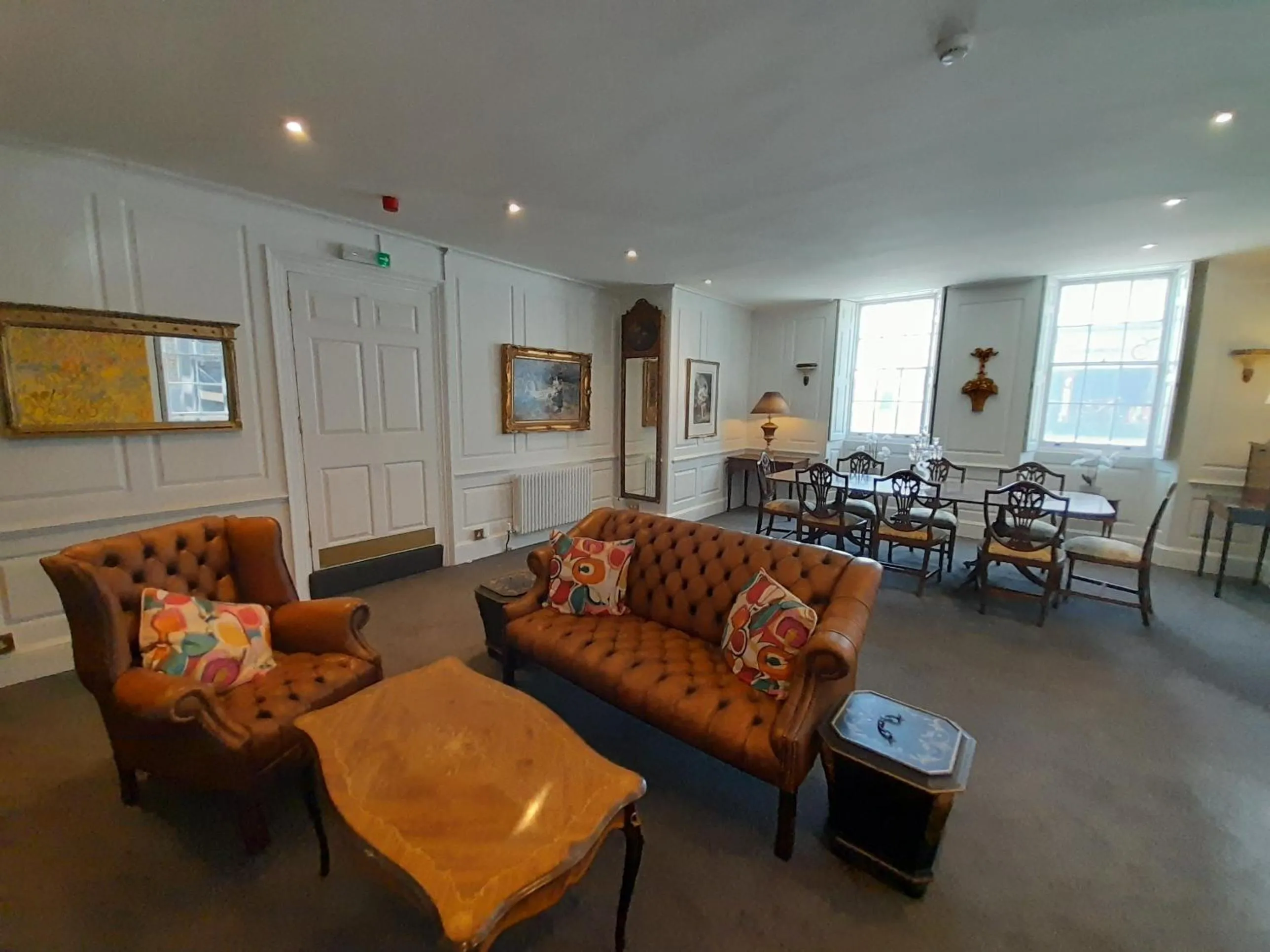 Communal lounge/ TV room in Stone Court House