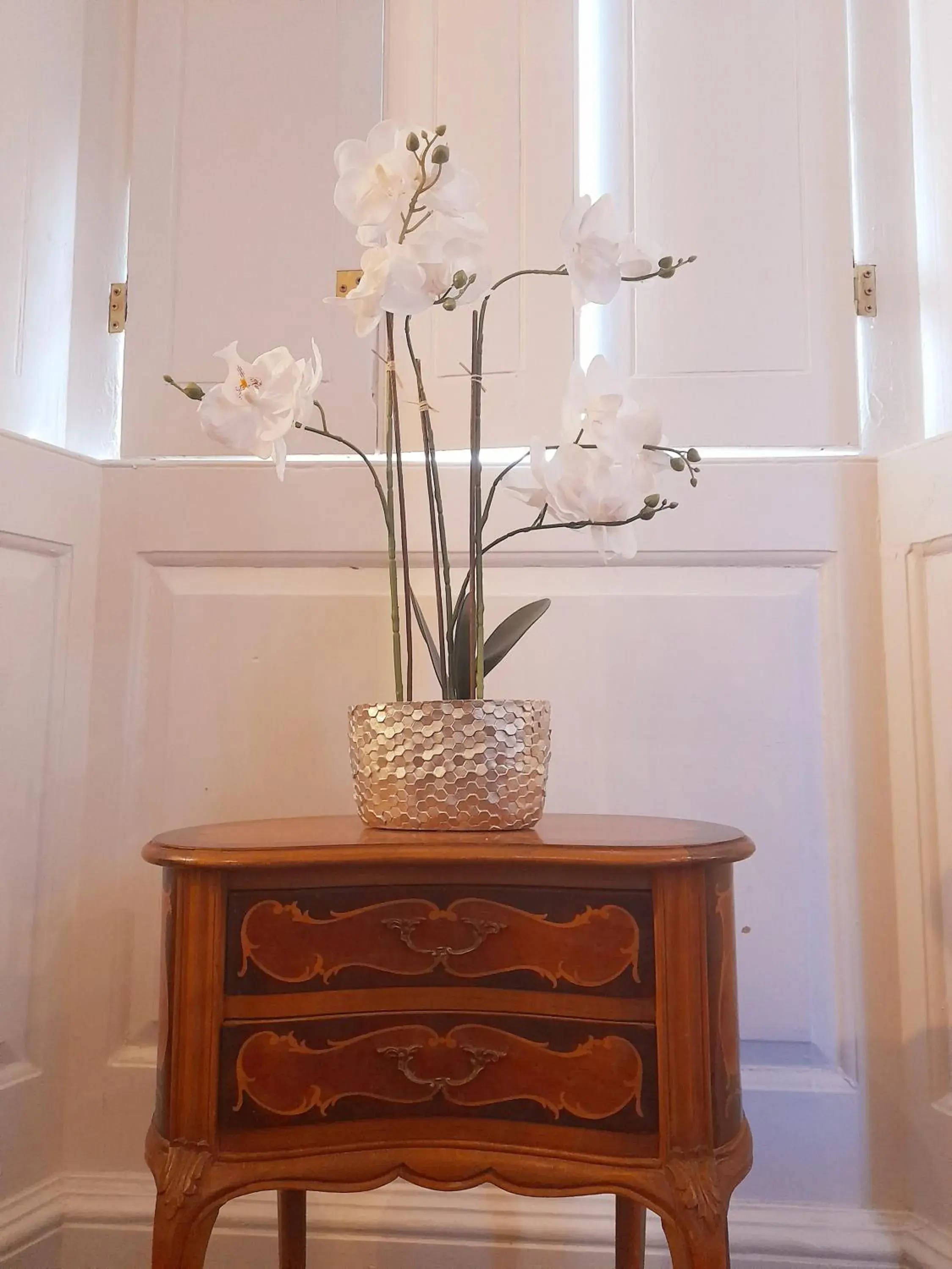 Lobby or reception in Stone Court House Lobby or reception in Stone Court House