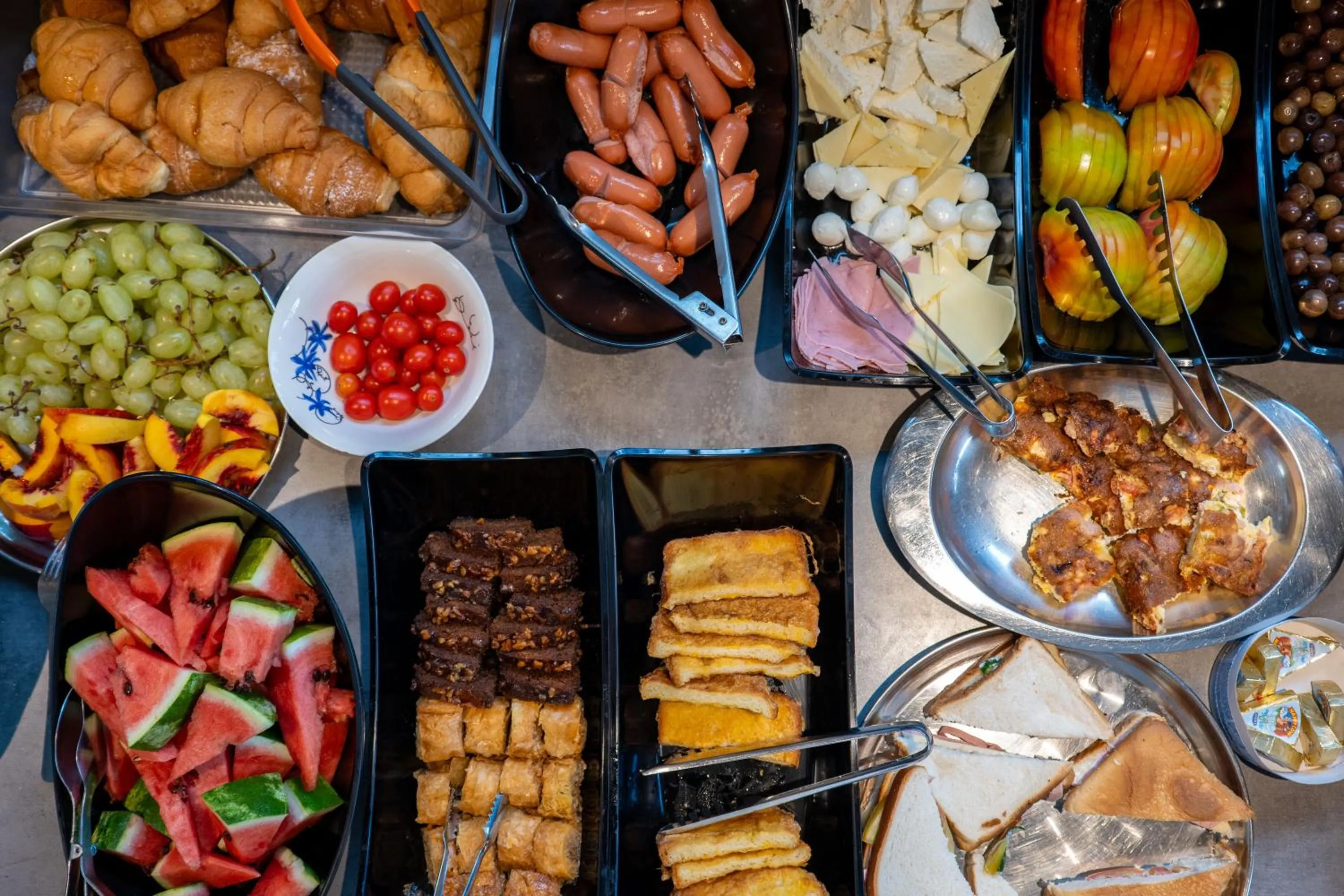 Buffet breakfast in Hotel Eagle