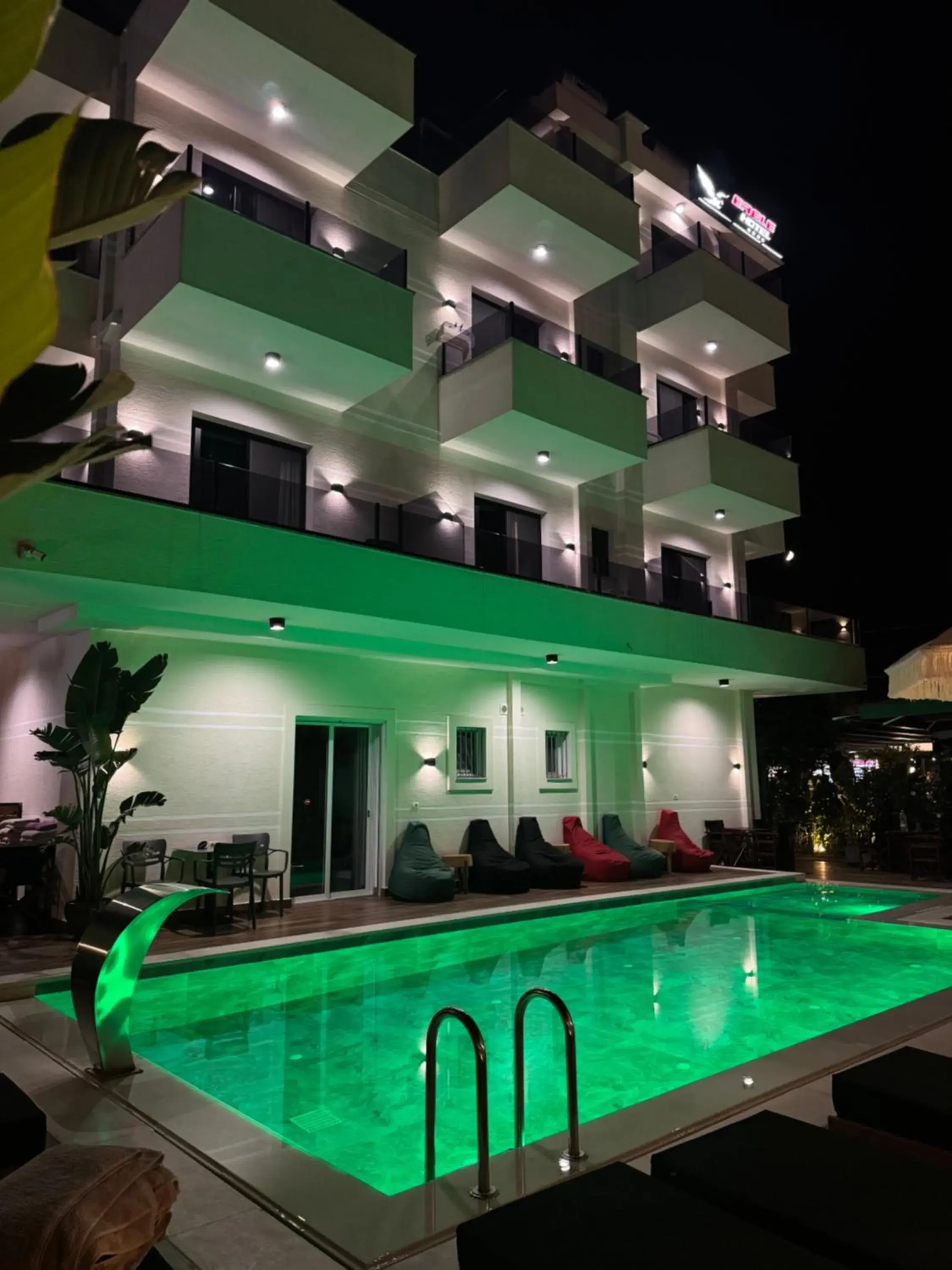 Hotel Eagle Hotel Eagle