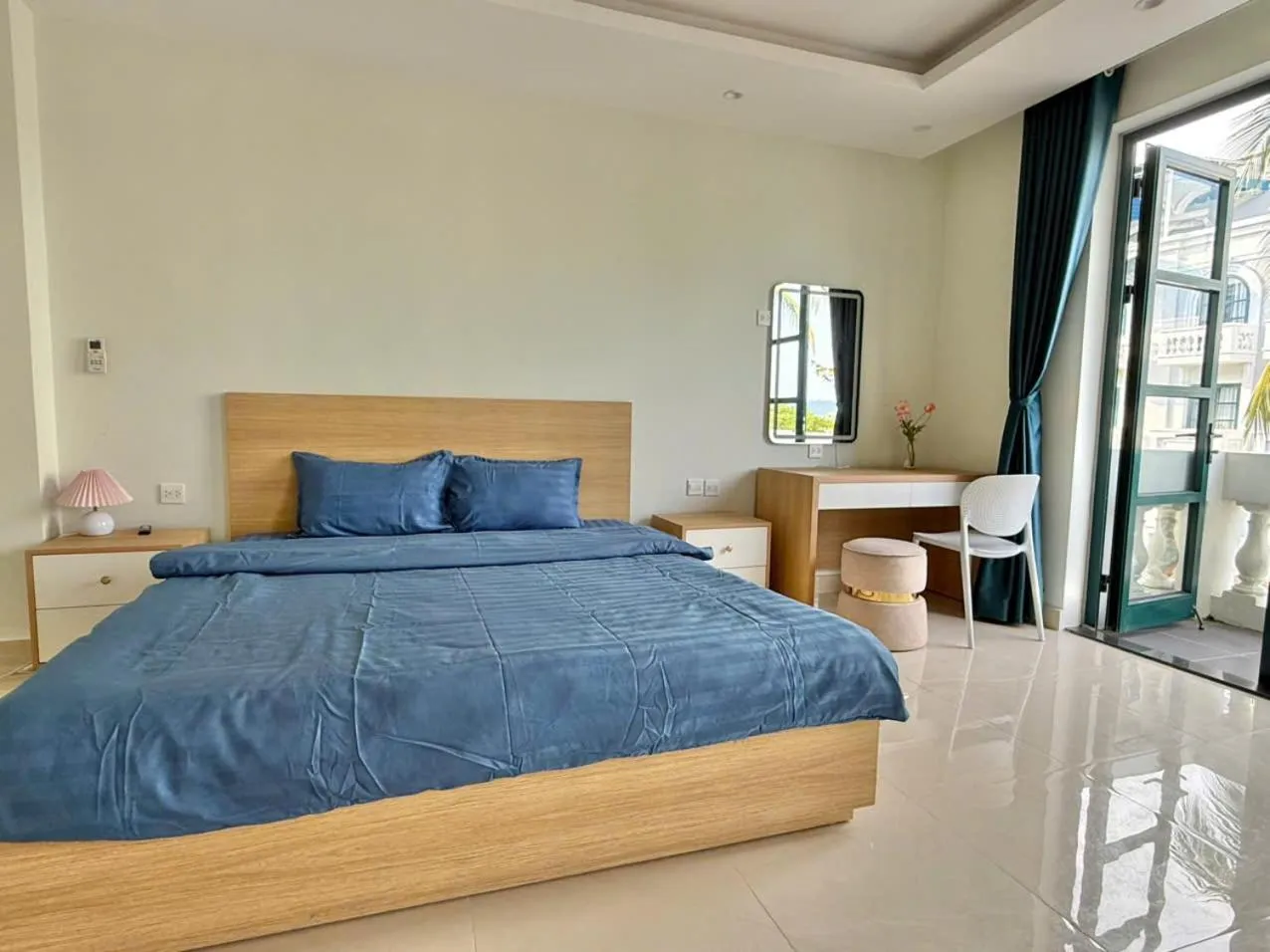 Bed in Minh Anh Hotel