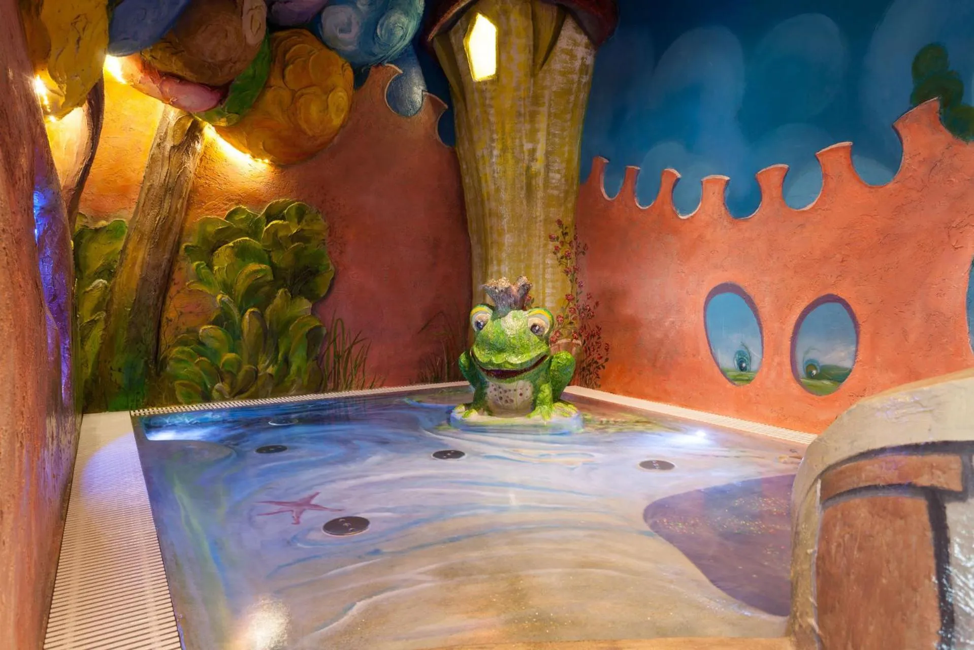 Swimming pool in Familotel Bavaria Pfronten-Familien Hotel-Alles Inklusive Konzept