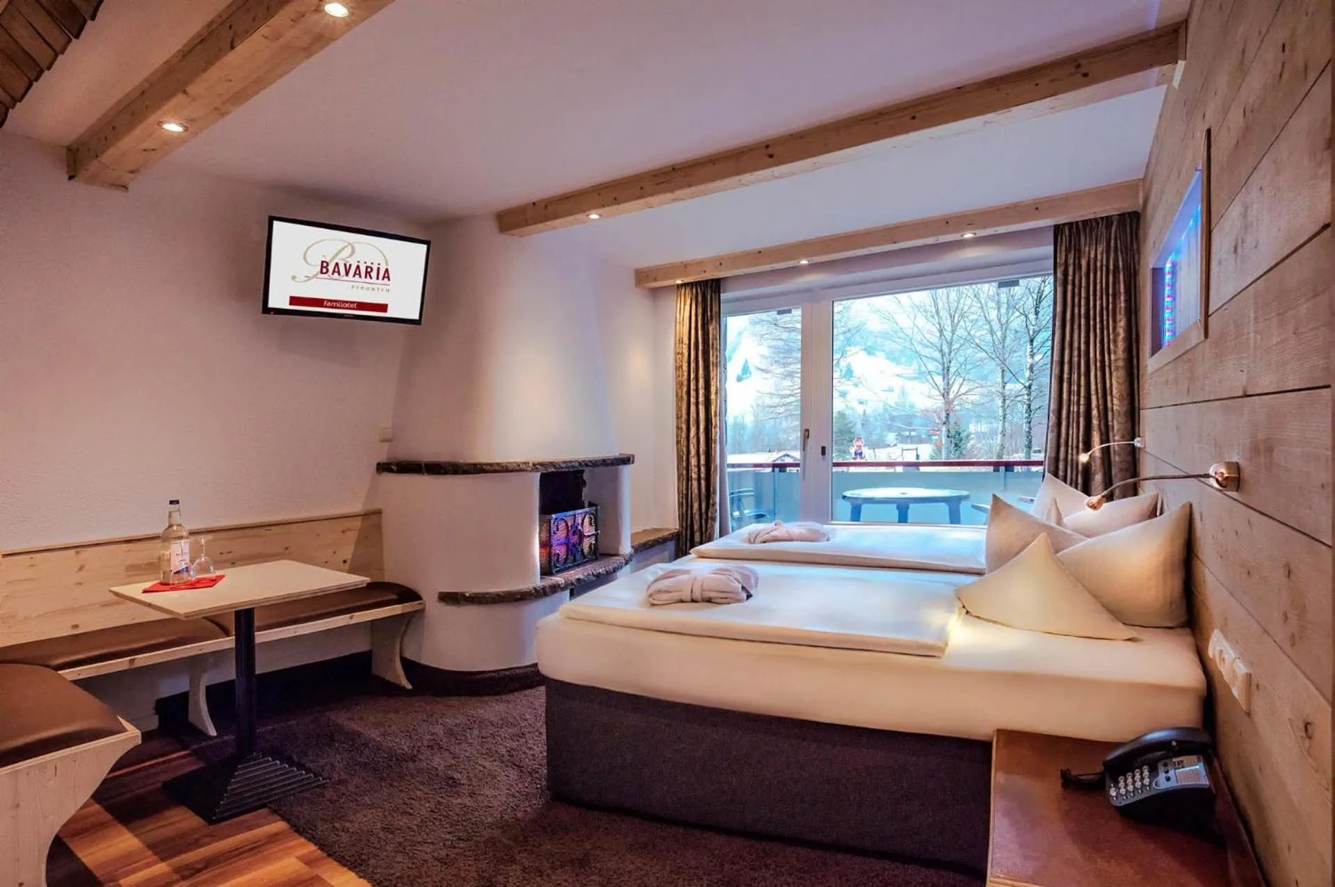 Photo of the whole room, Bed in Familotel Bavaria Pfronten-Familien Hotel-Alles Inklusive Konzept