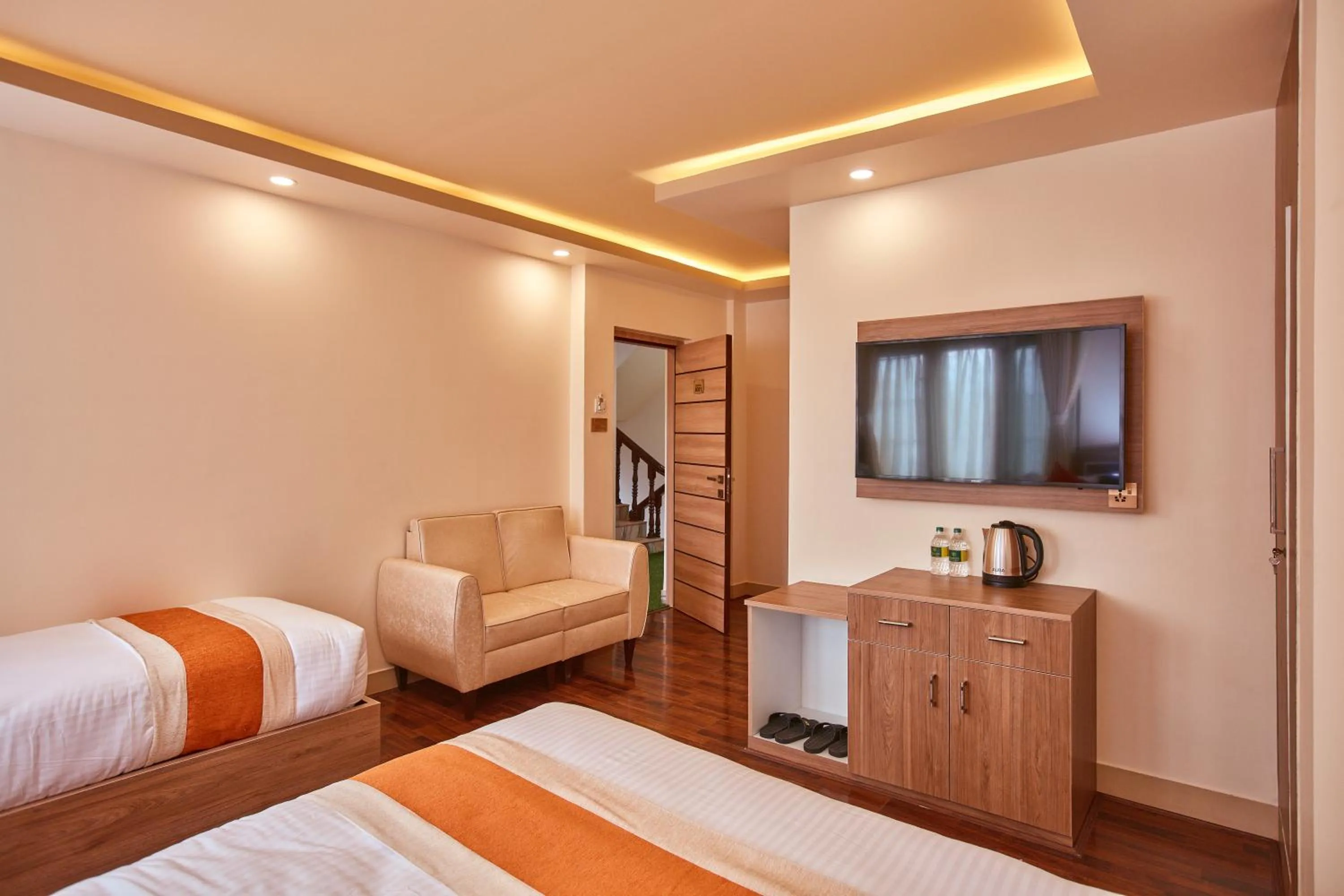 TV and multimedia, Bed in The Samrat Palace - Luxury Hotel in Kathmandu