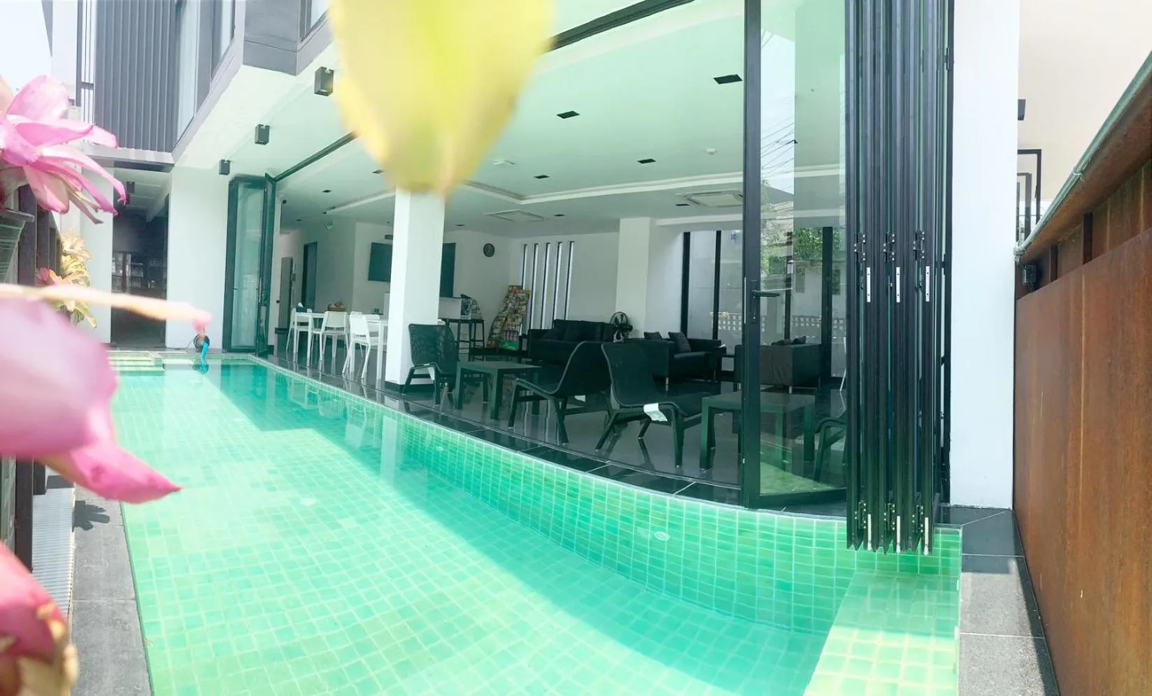 Pool view in NANEE Phra Singh