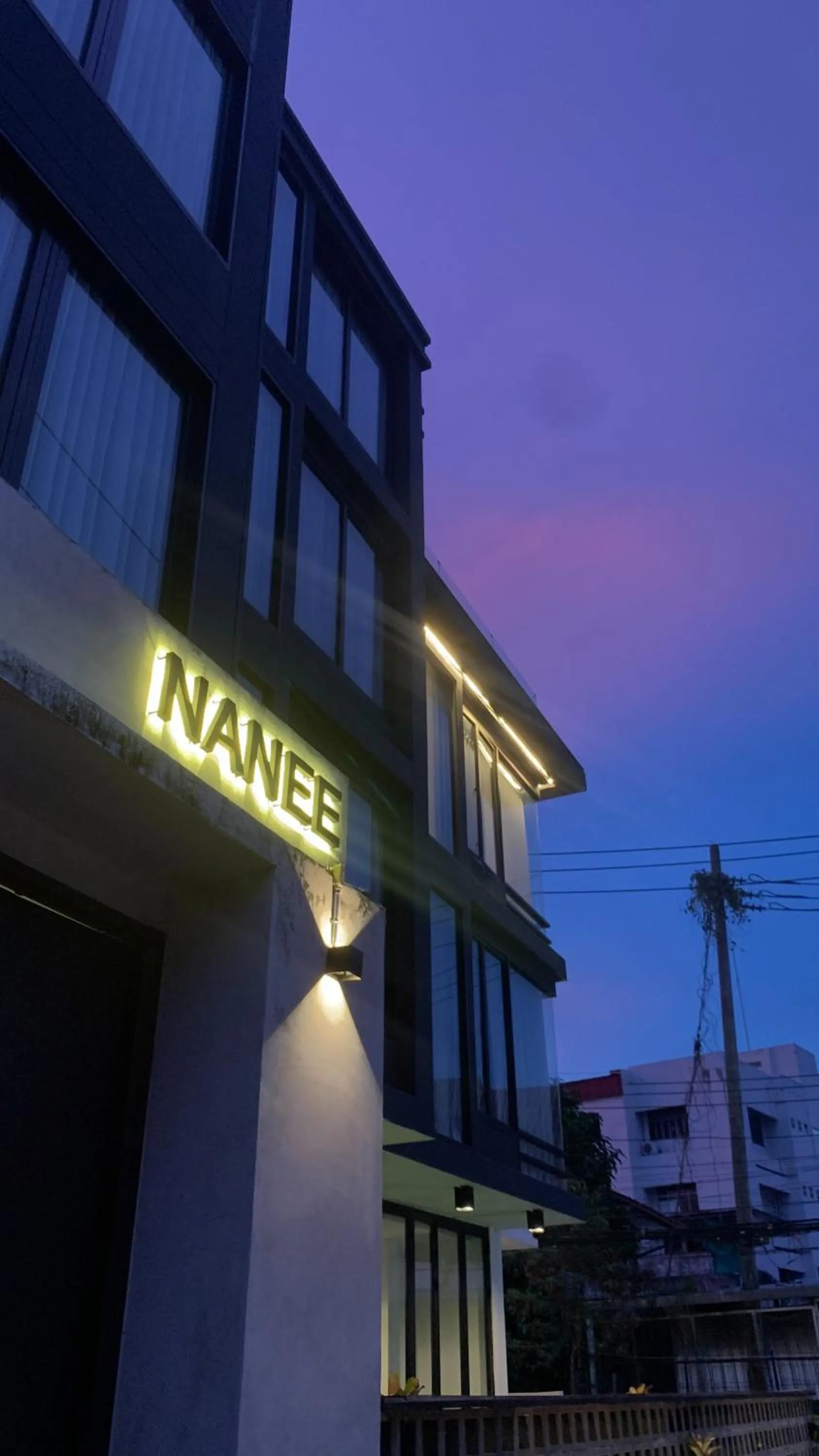 Night in NANEE Phra Singh