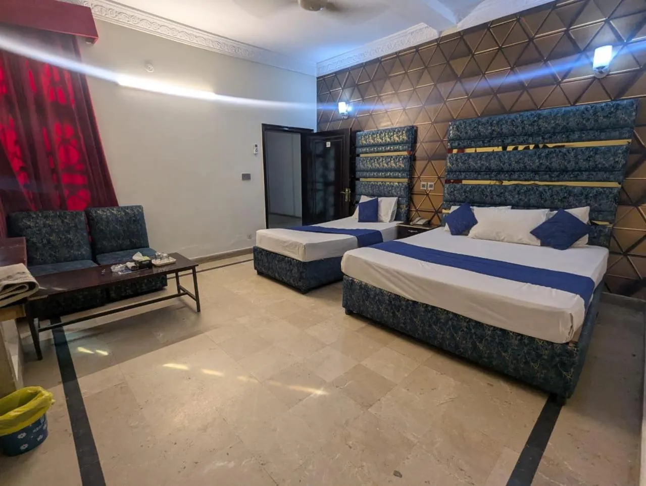 Bed in Hotel Royal Grand