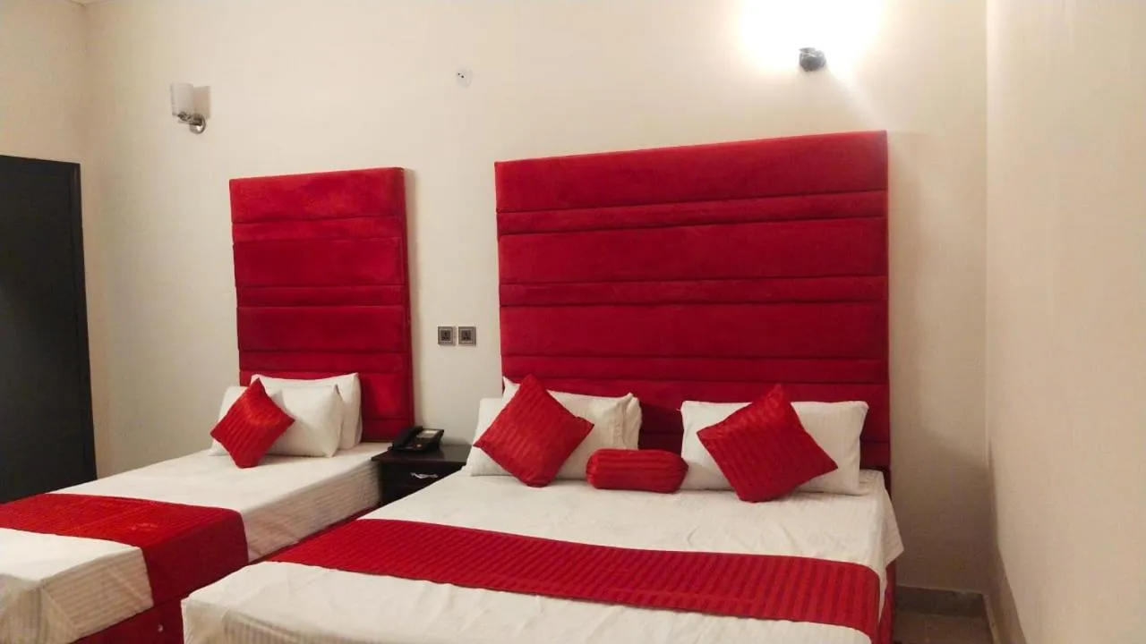 Bed in Hotel Royal Grand