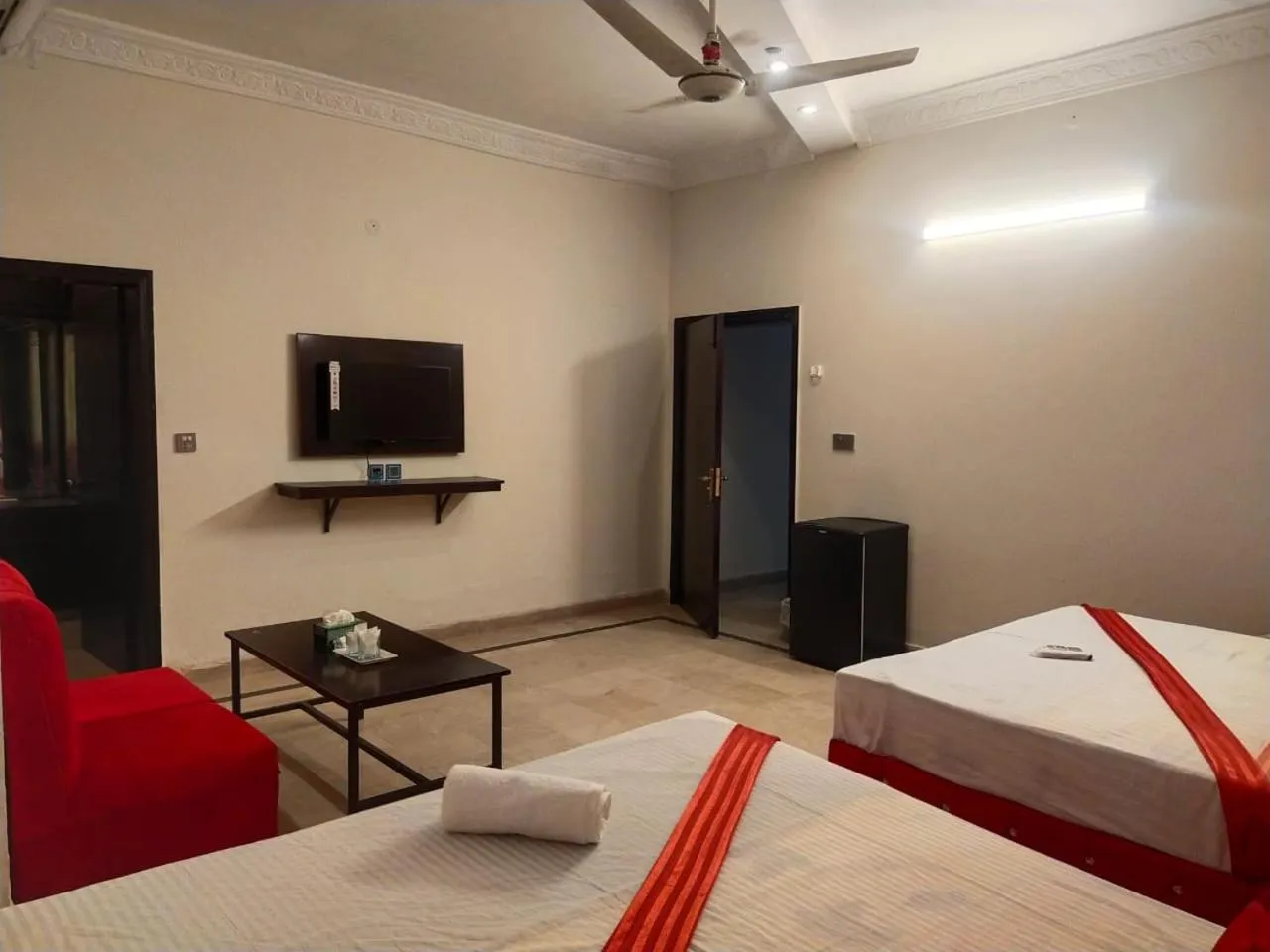 Bed in Hotel Royal Grand