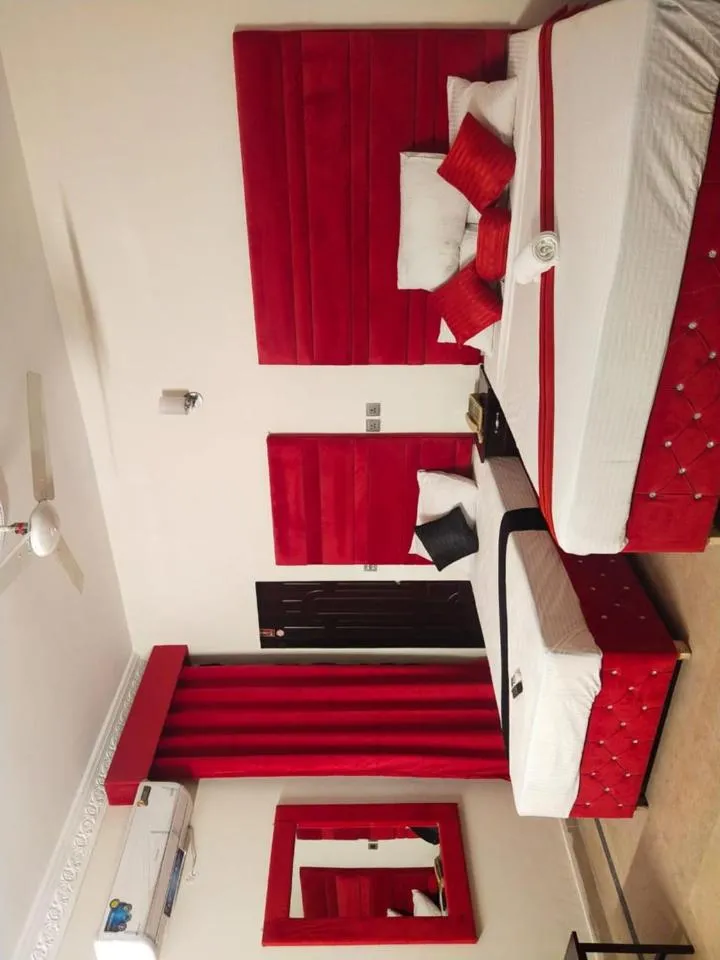 Bedroom, Bed in Hotel Royal Grand