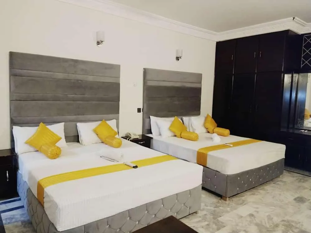 Bed in Hotel Royal Grand