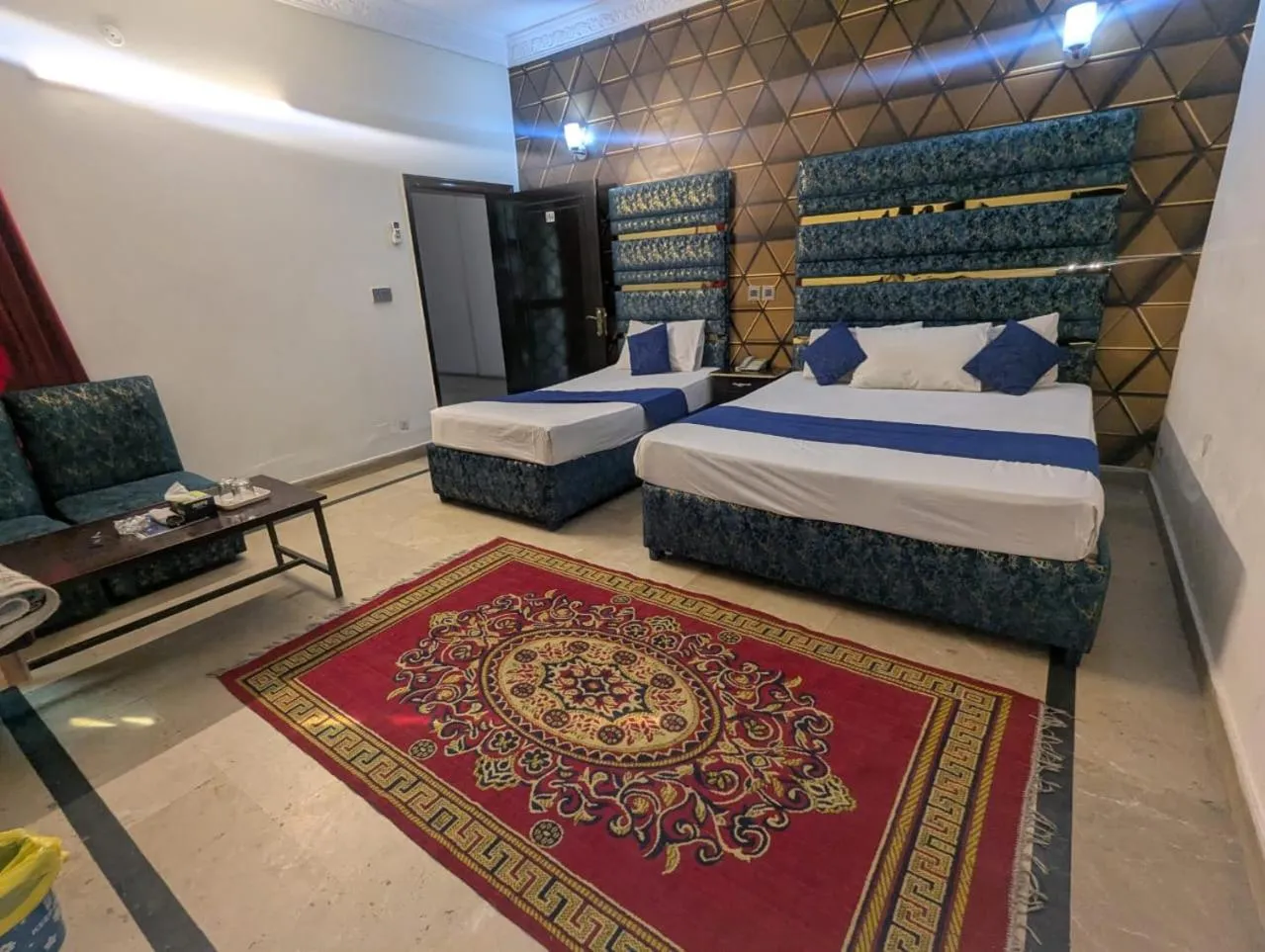 Bed in Hotel Royal Grand