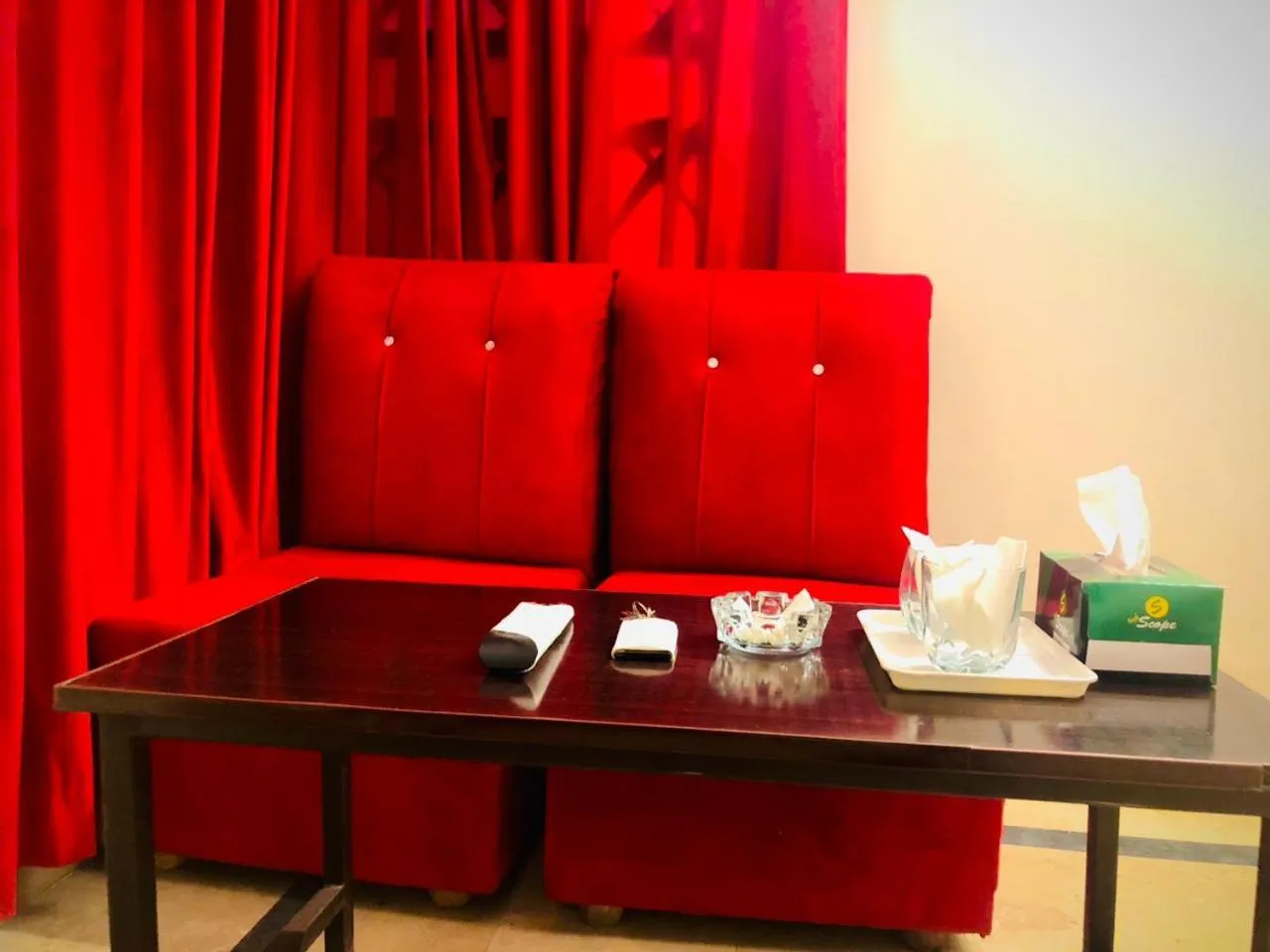 Dining area in Hotel Royal Grand