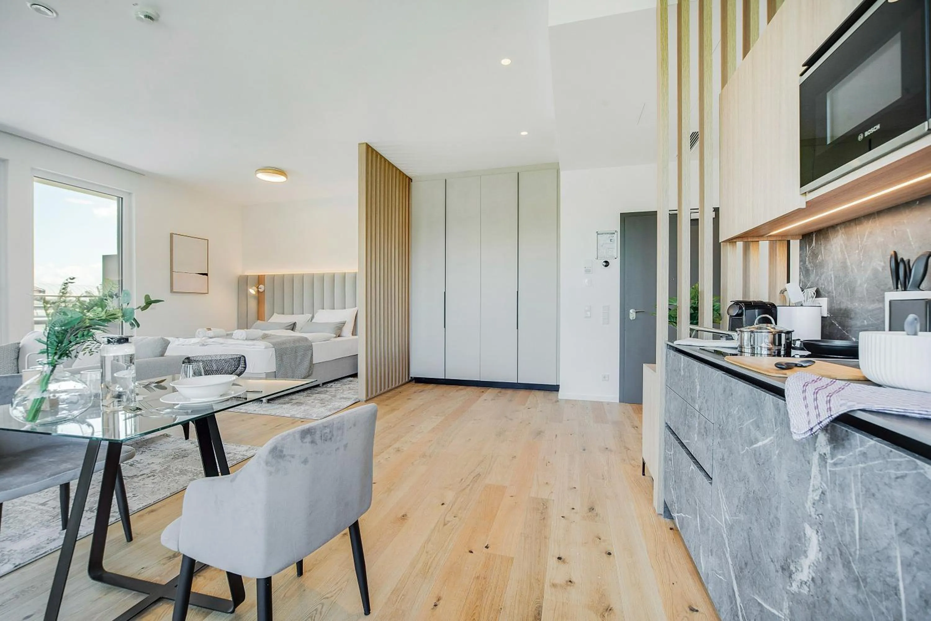 Kitchen or kitchenette in BRIGHT: Rosenheim Aicherpark