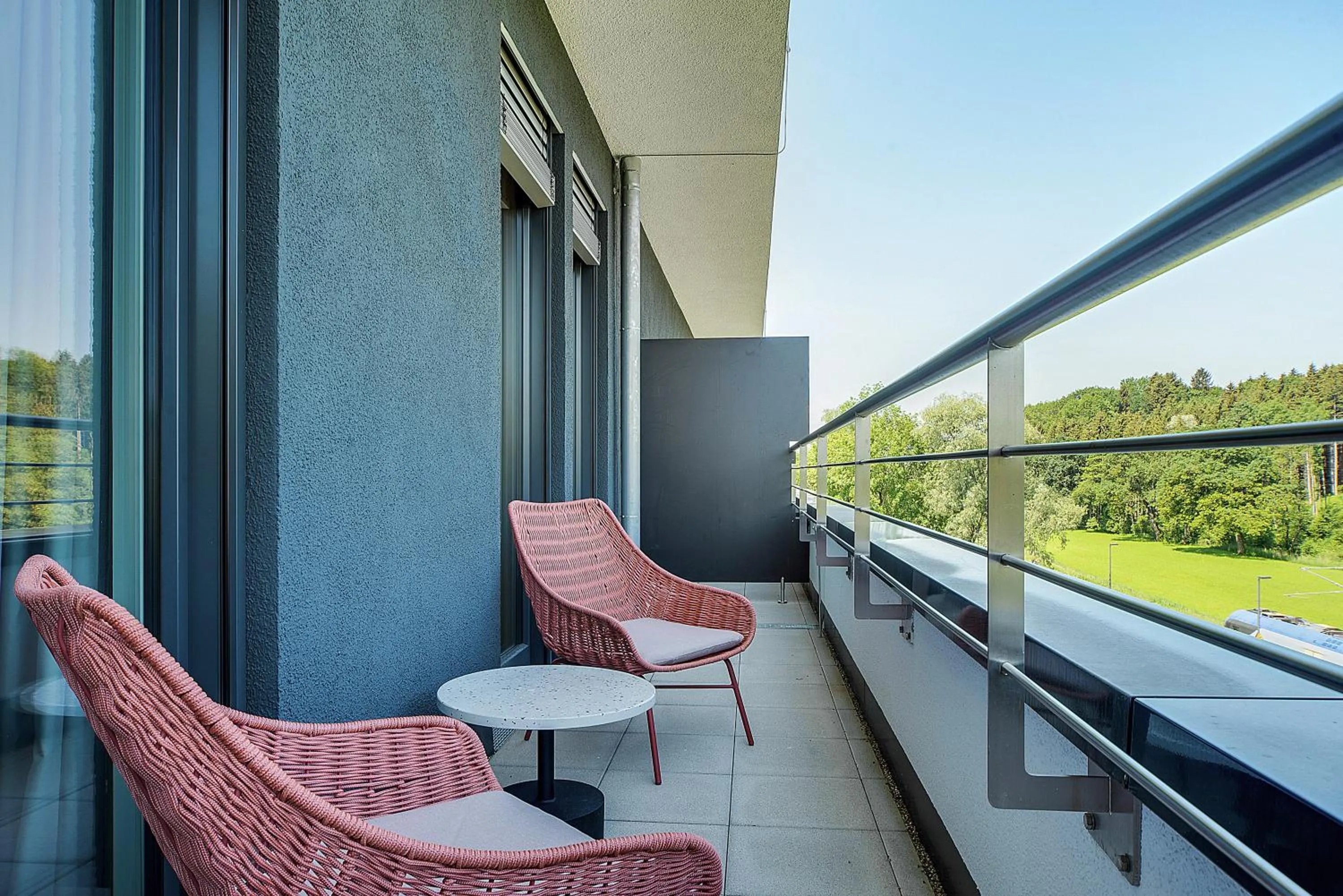 Patio in BRIGHT: Rosenheim Aicherpark