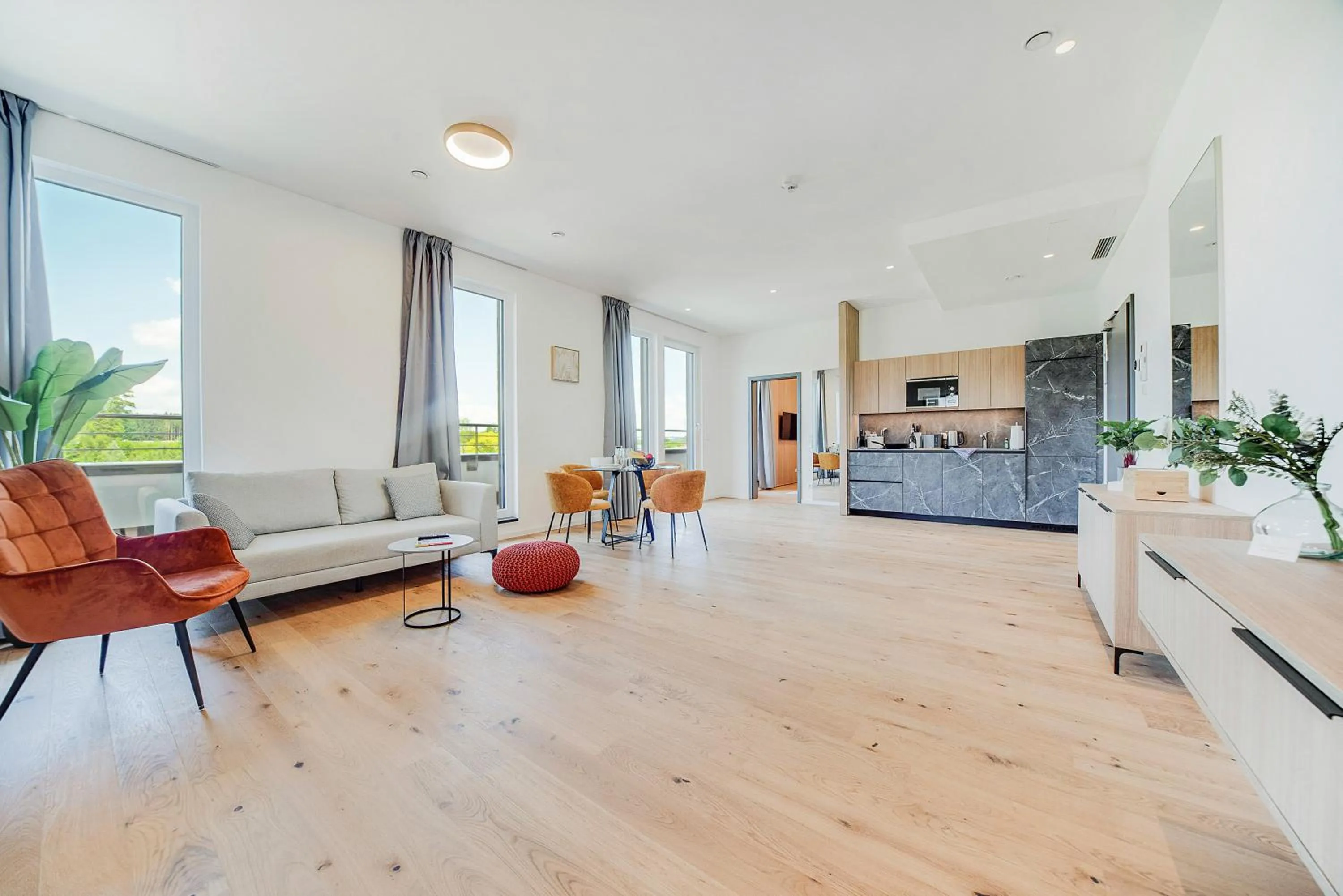 Living room in BRIGHT: Rosenheim Aicherpark