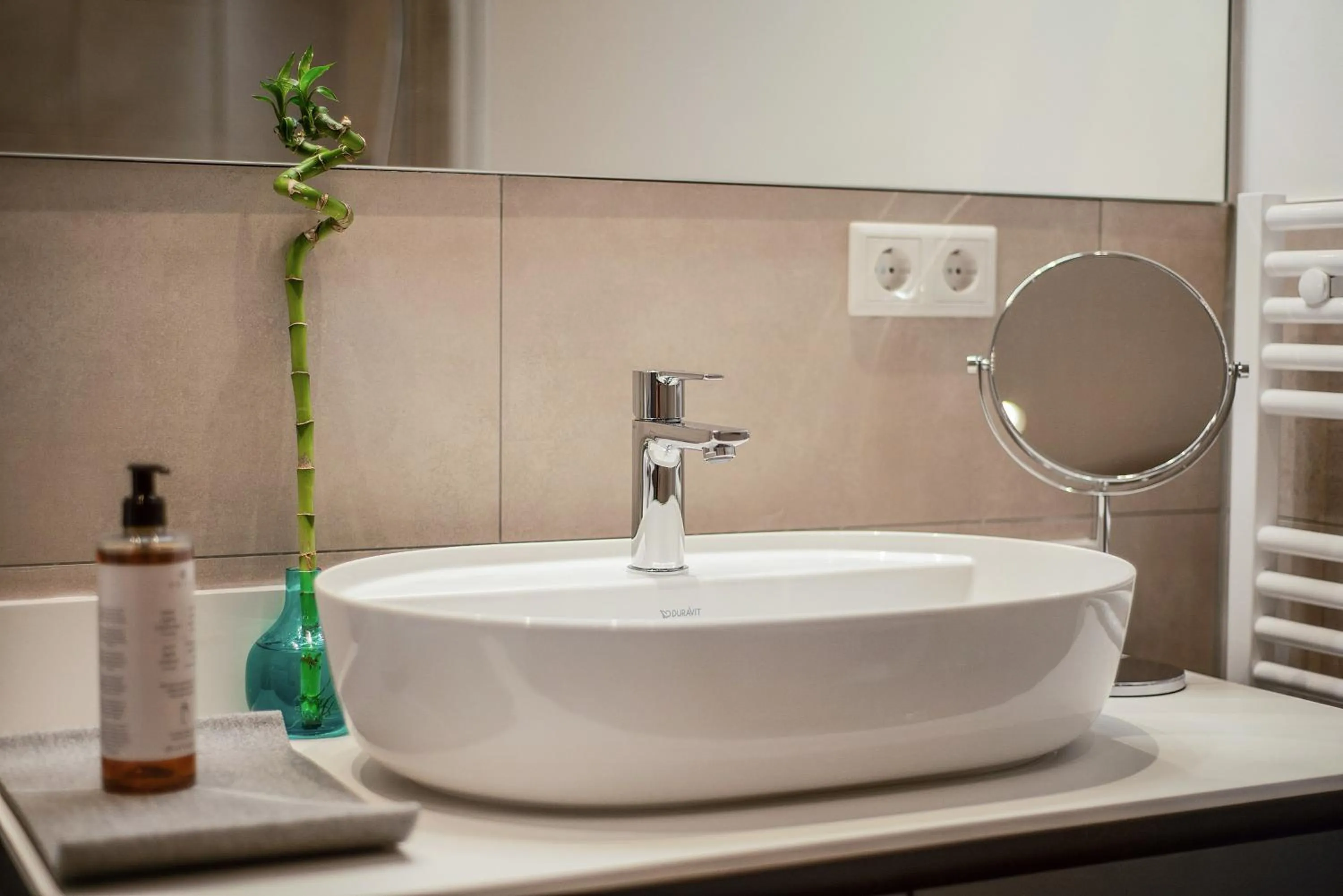 Bathroom in BRIGHT: Rosenheim Aicherpark