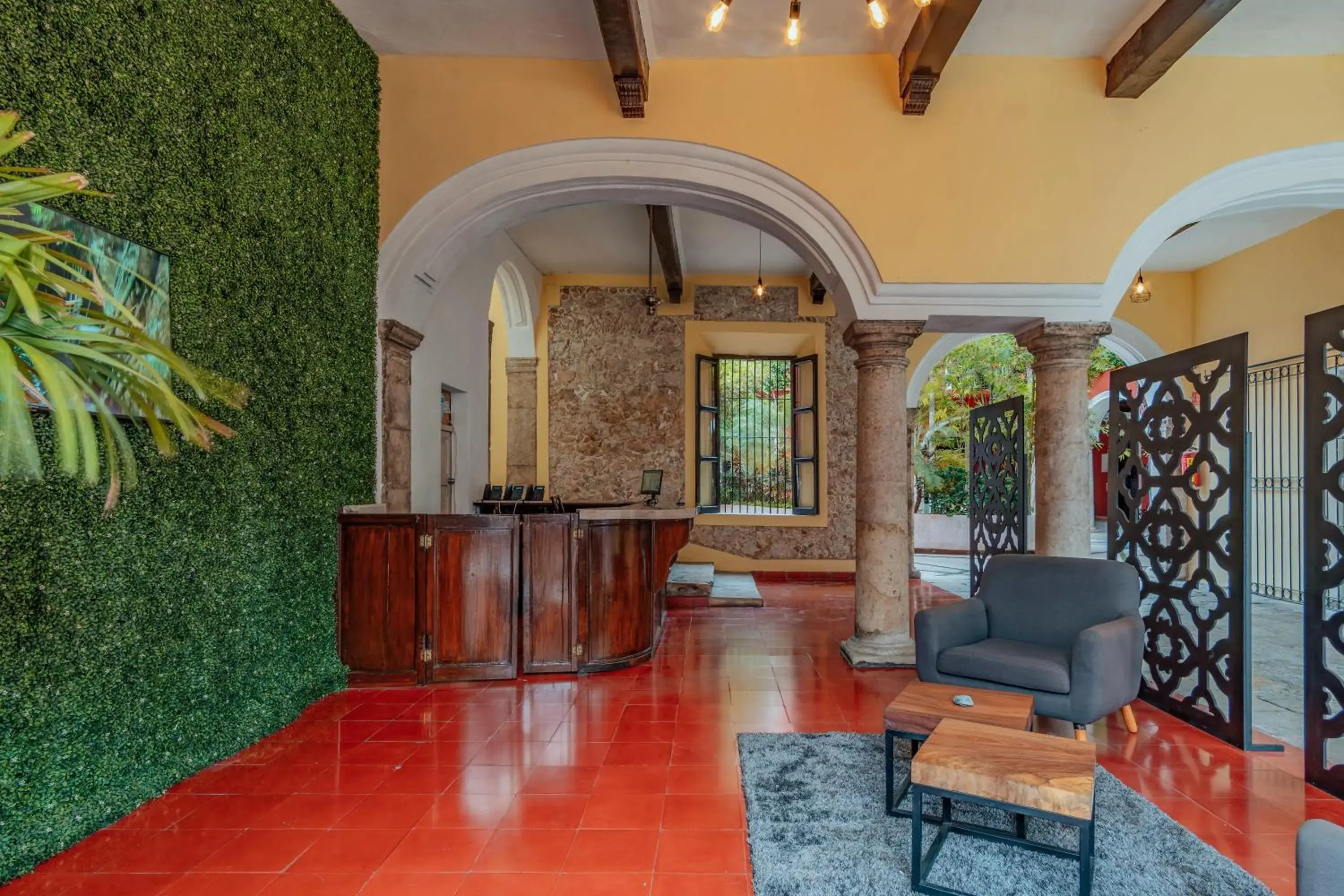 Lobby or reception in Hotel HO Merida Lobby or reception in Hotel HO Merida