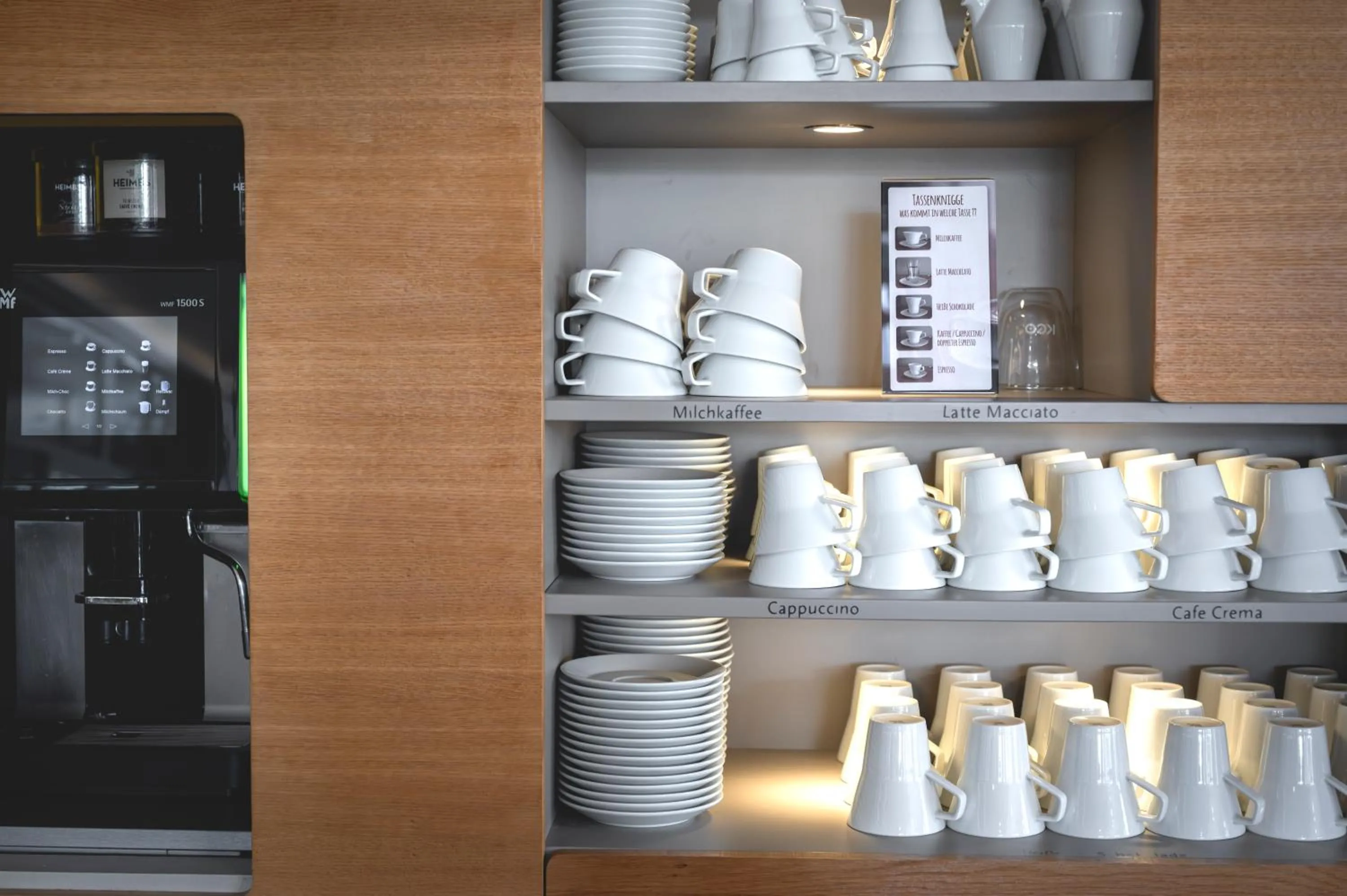 Coffee/tea facilities in Sport- & Seminarhotel Glockenspitze