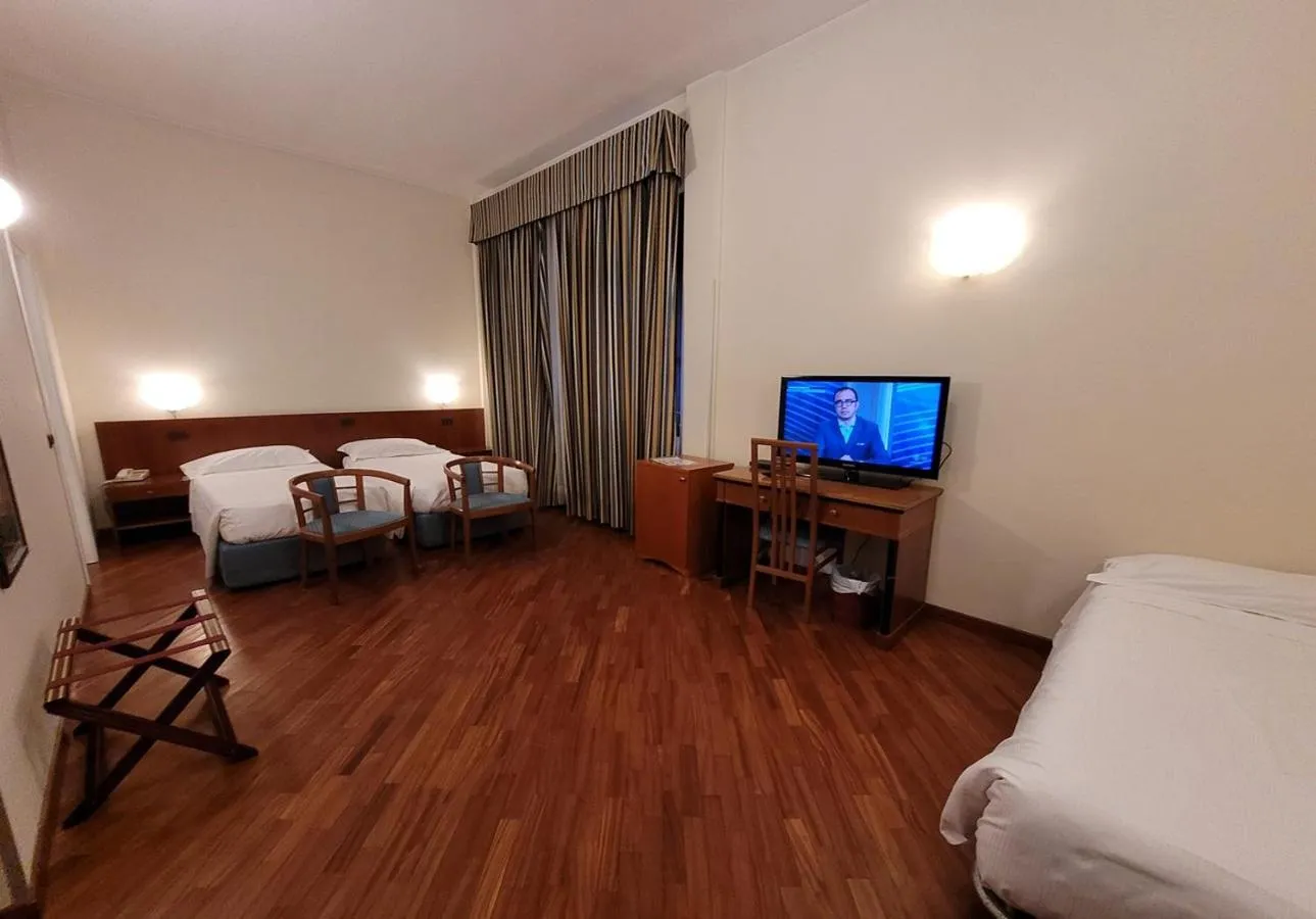 Bedroom, Bed in Alla Rocca Hotel Conference & Restaurant