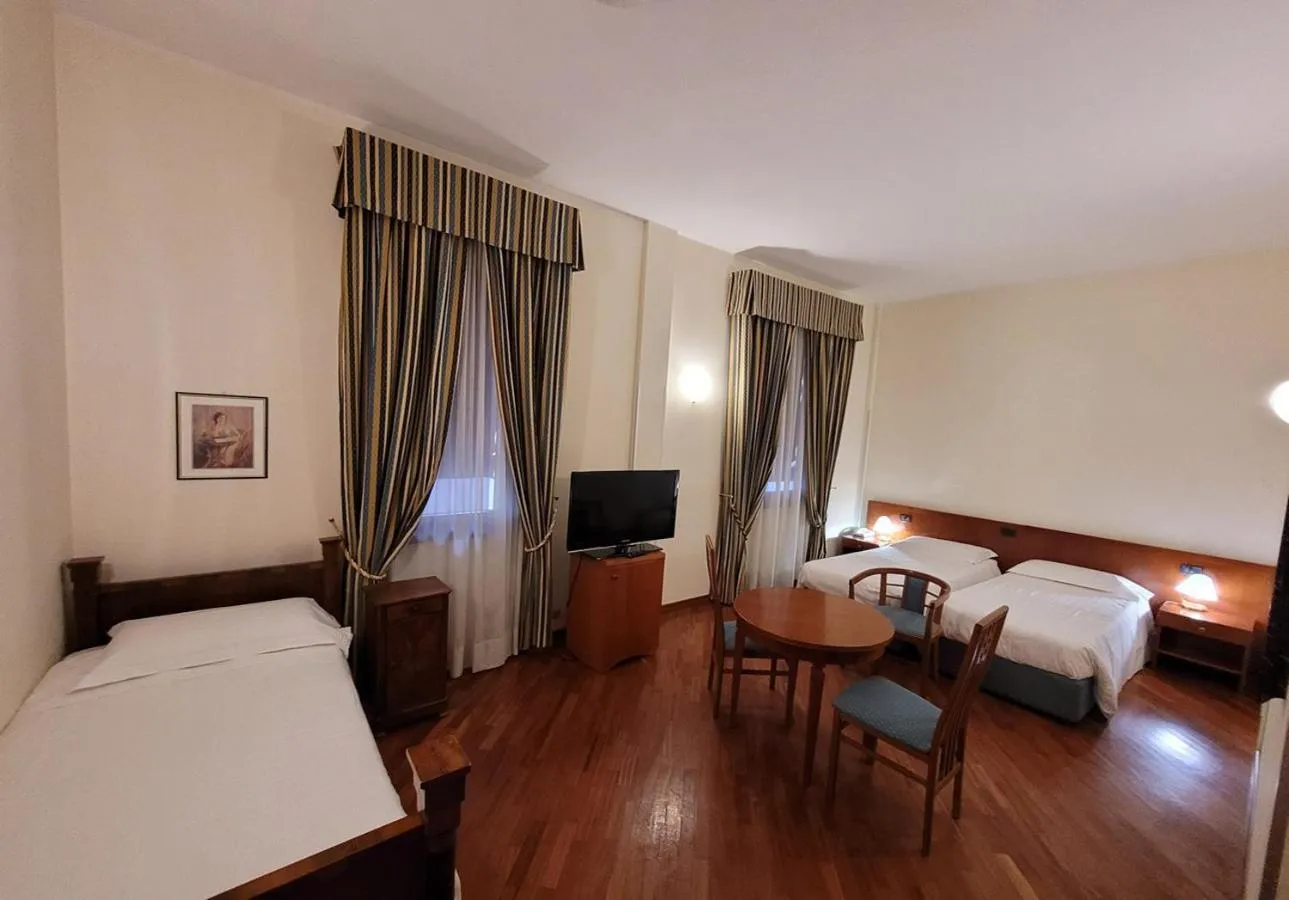 Bedroom, Bed in Alla Rocca Hotel Conference & Restaurant