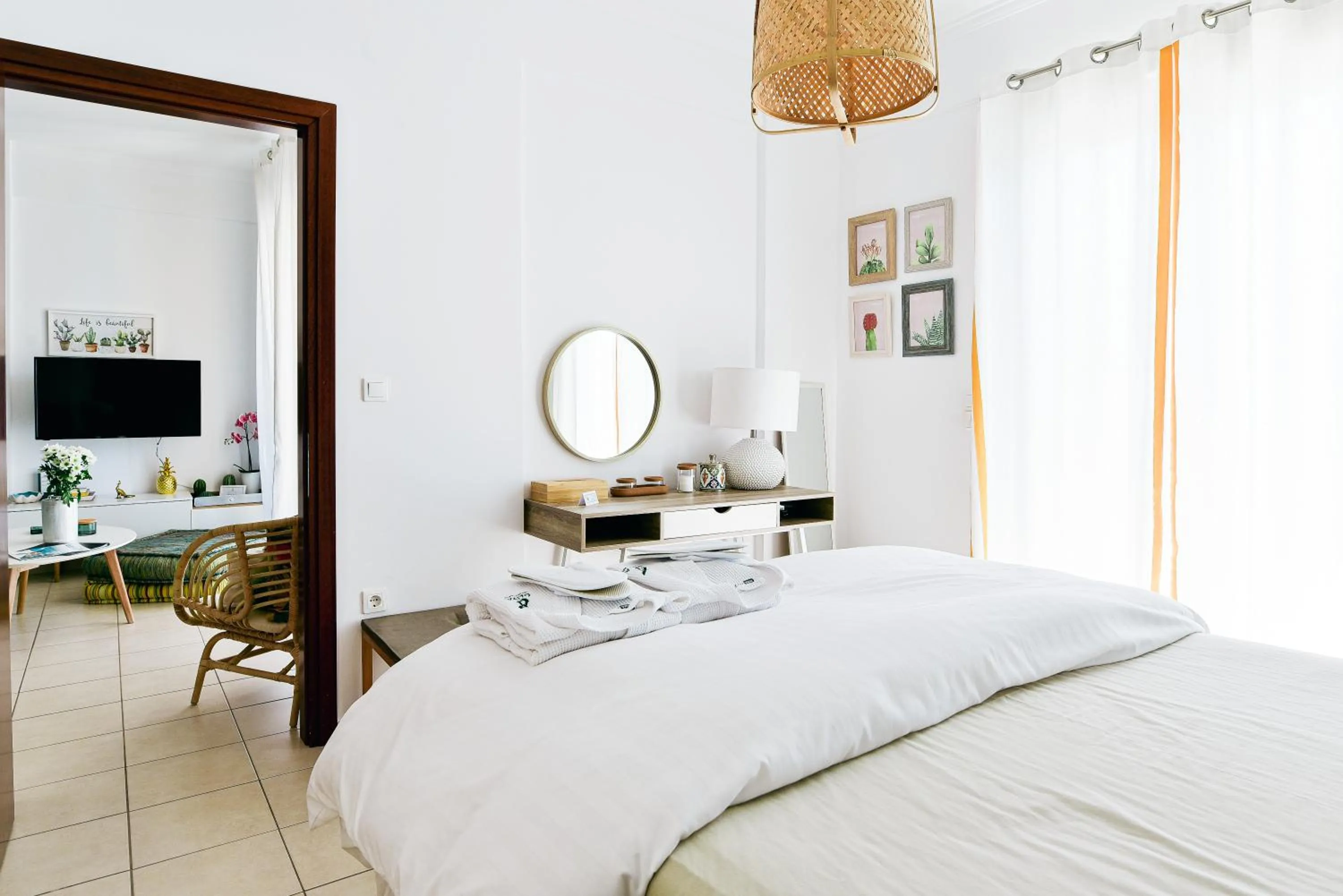 Bedroom, Bed in Oliva Holiday Homes