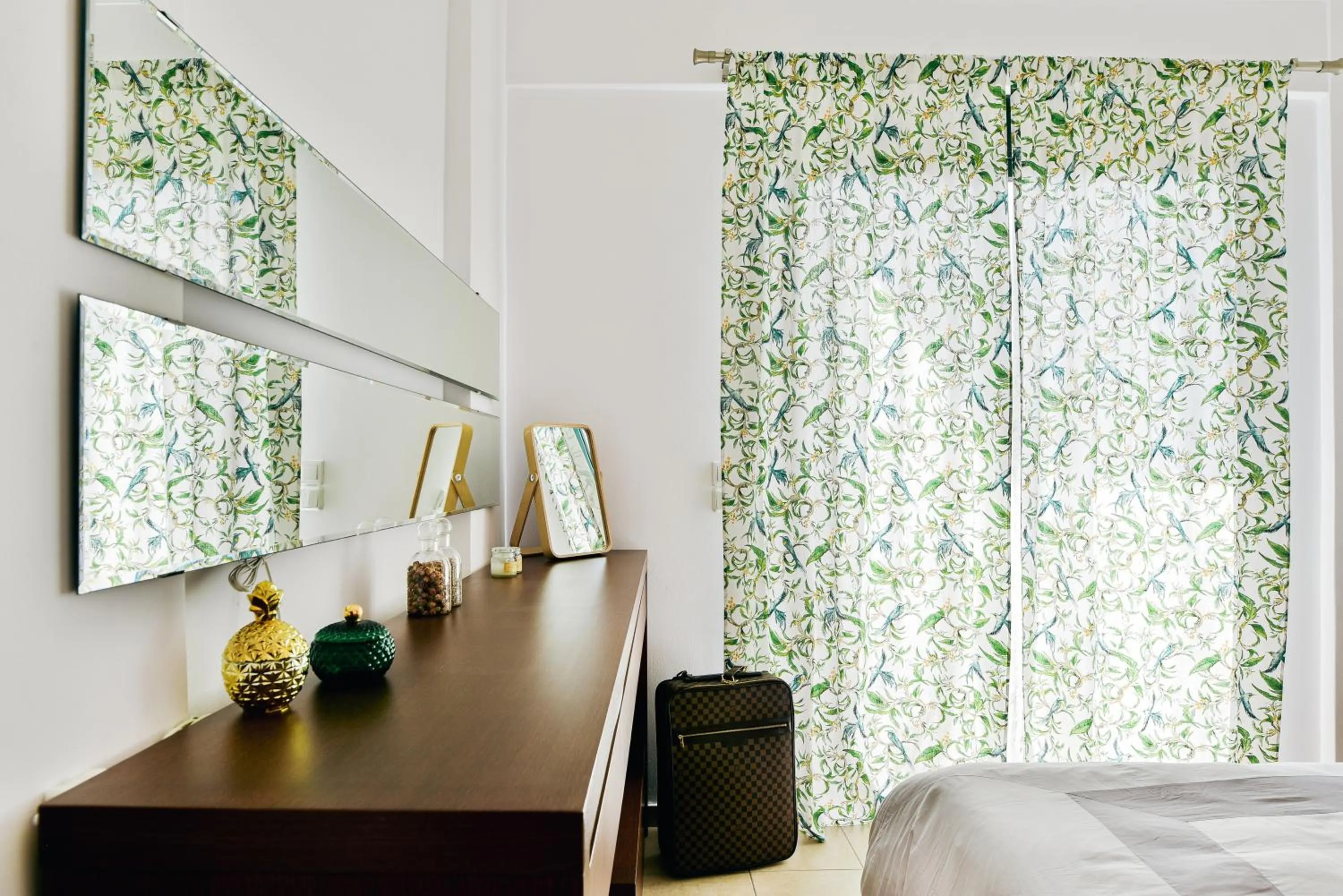 Bedroom, Bed in Oliva Holiday Homes