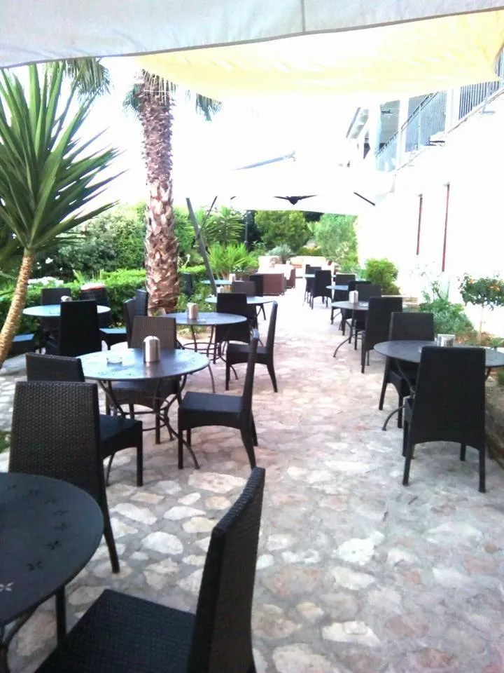 Lounge or bar in Albergo Villa Vittoria