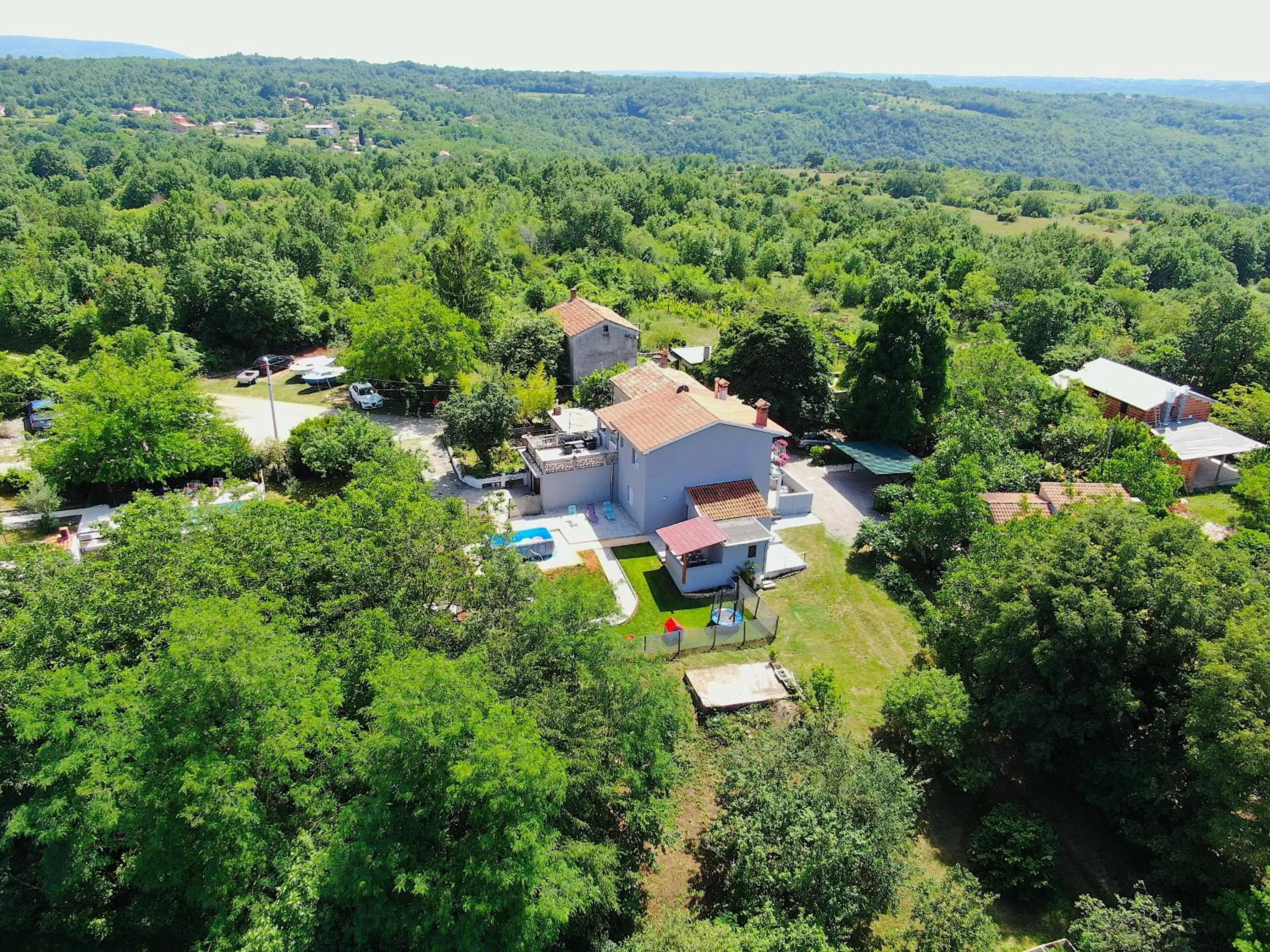 apartman Goga with pool and jacuzzi