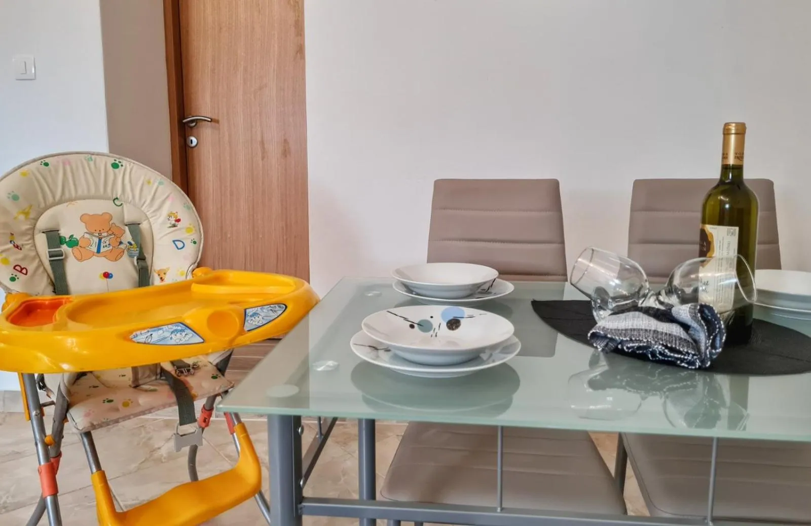 Living room in apartman Goga with pool and jacuzzi