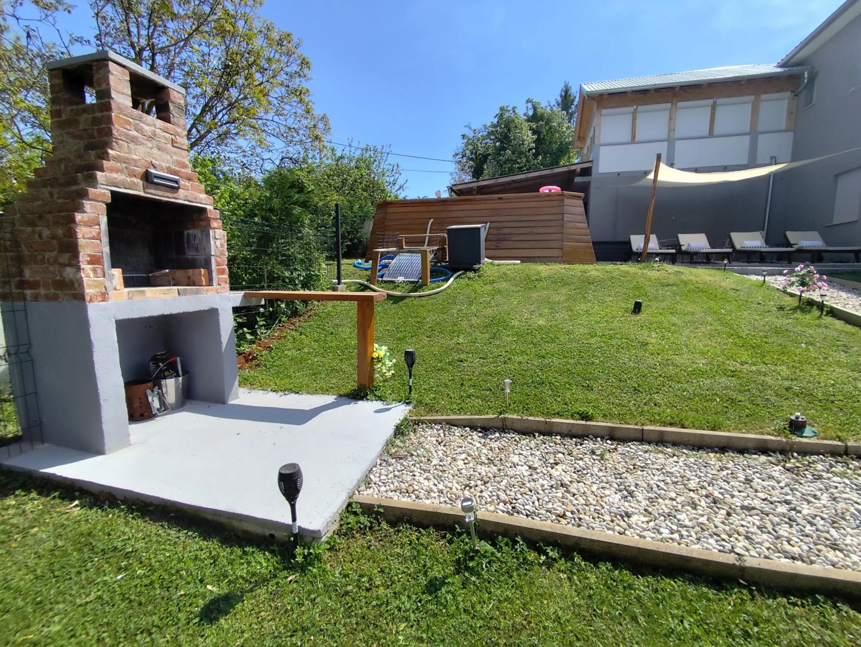 apartman Goga with pool and jacuzzi