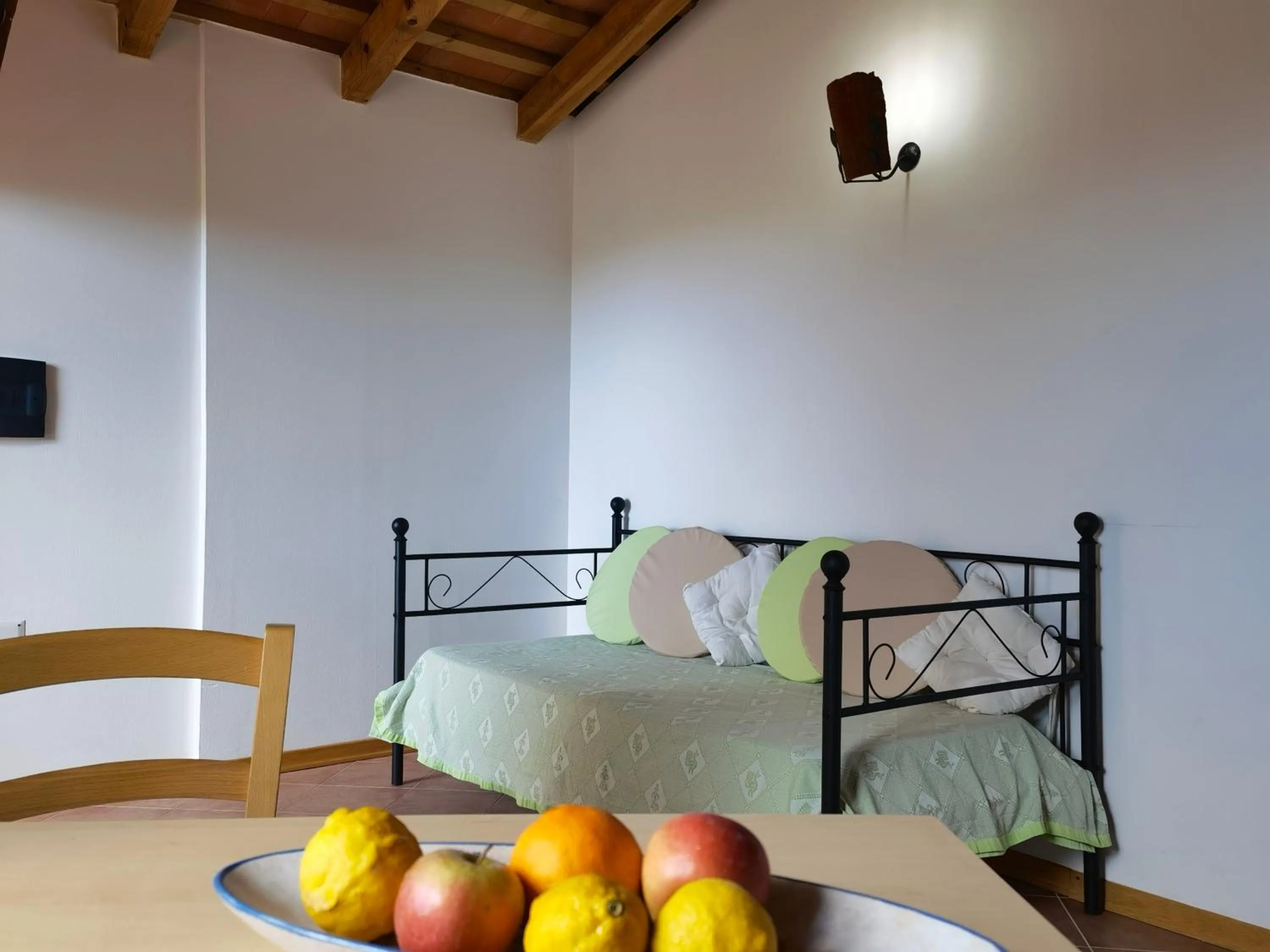 Food and drinks, Bed in La Corte degli Ulivi - Albergo Rurale