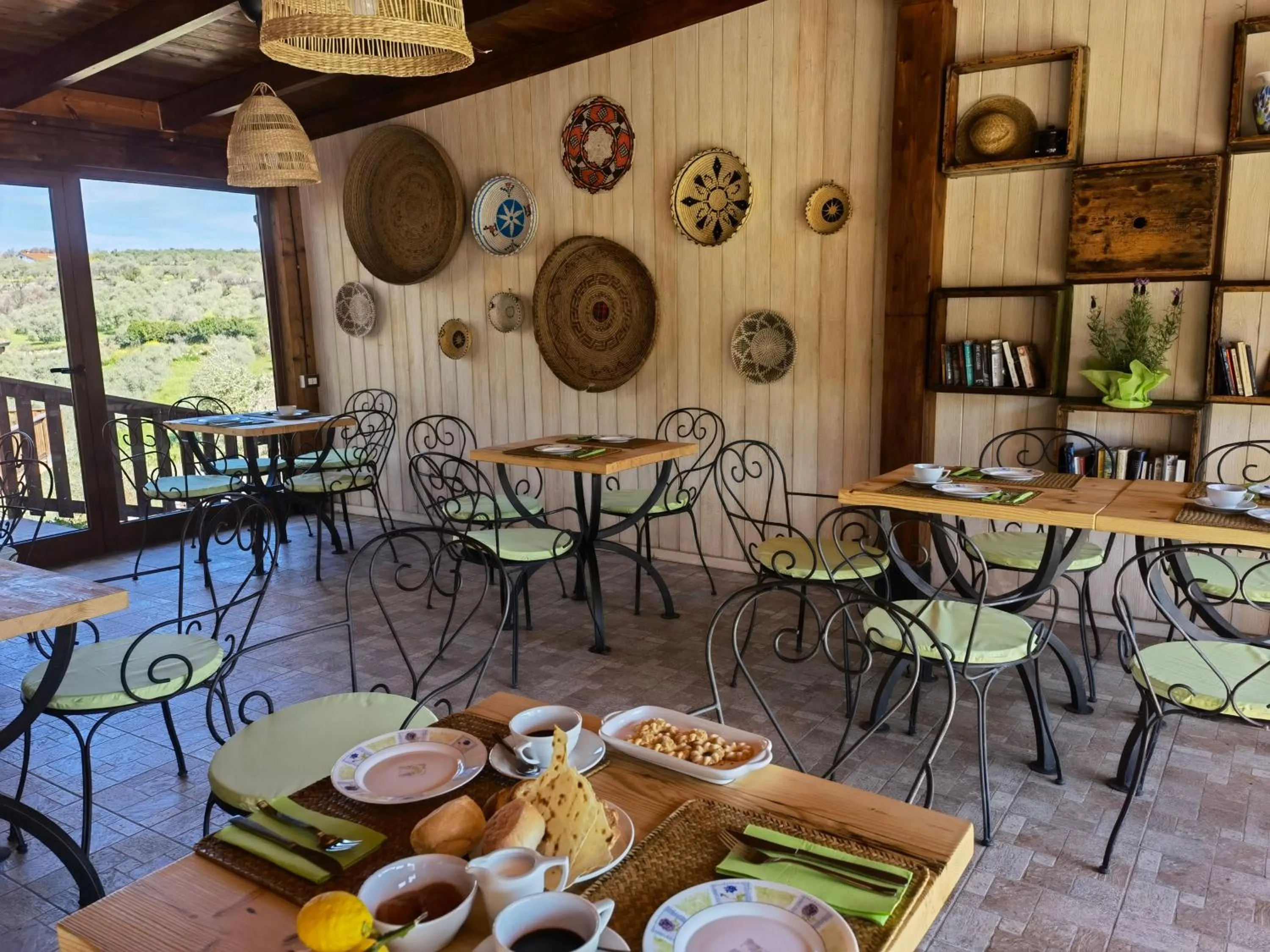 Restaurant/places to eat in La Corte degli Ulivi - Albergo Rurale