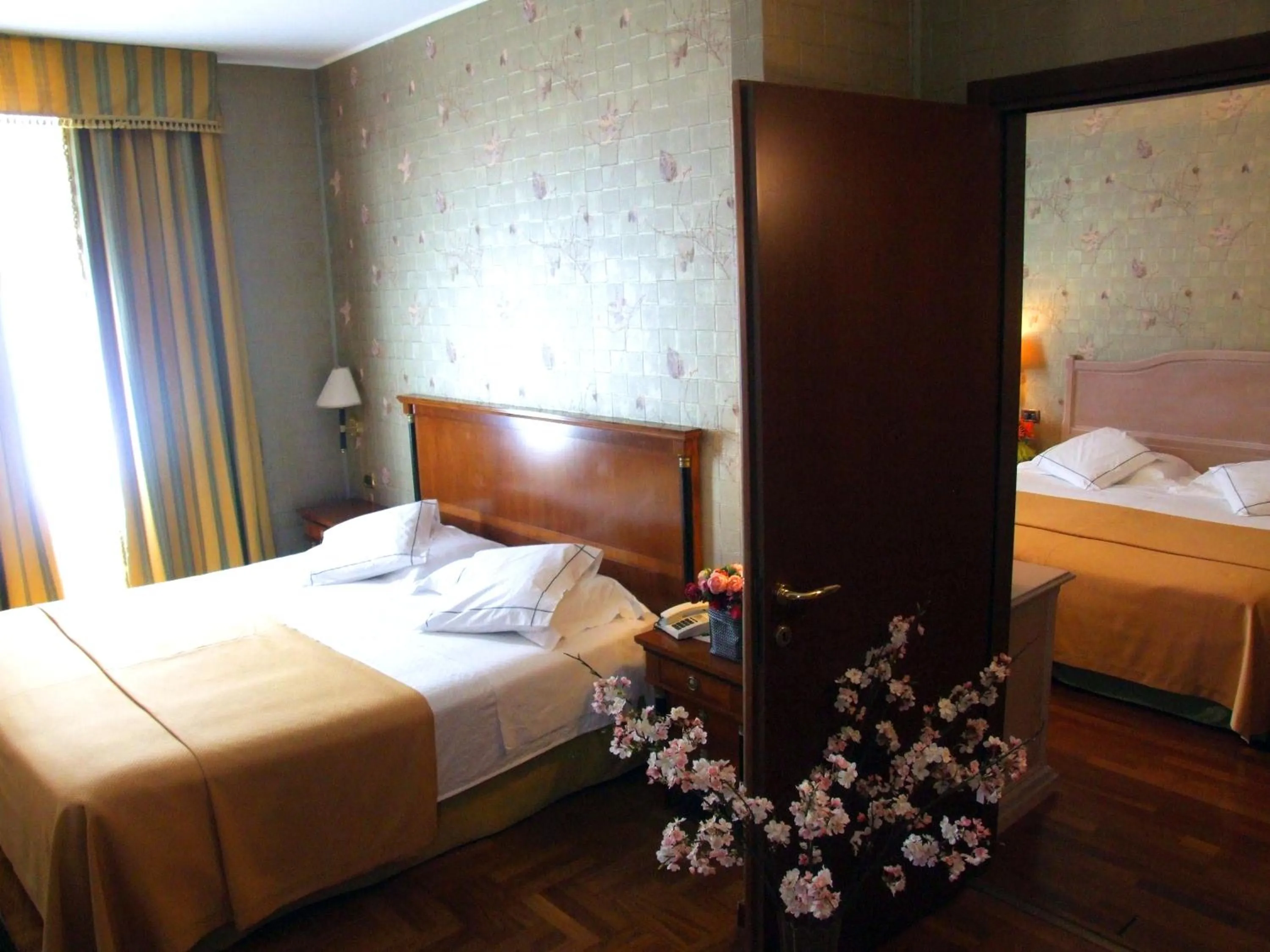 Photo of the whole room, Bed in Hotel Palazzo Lovera