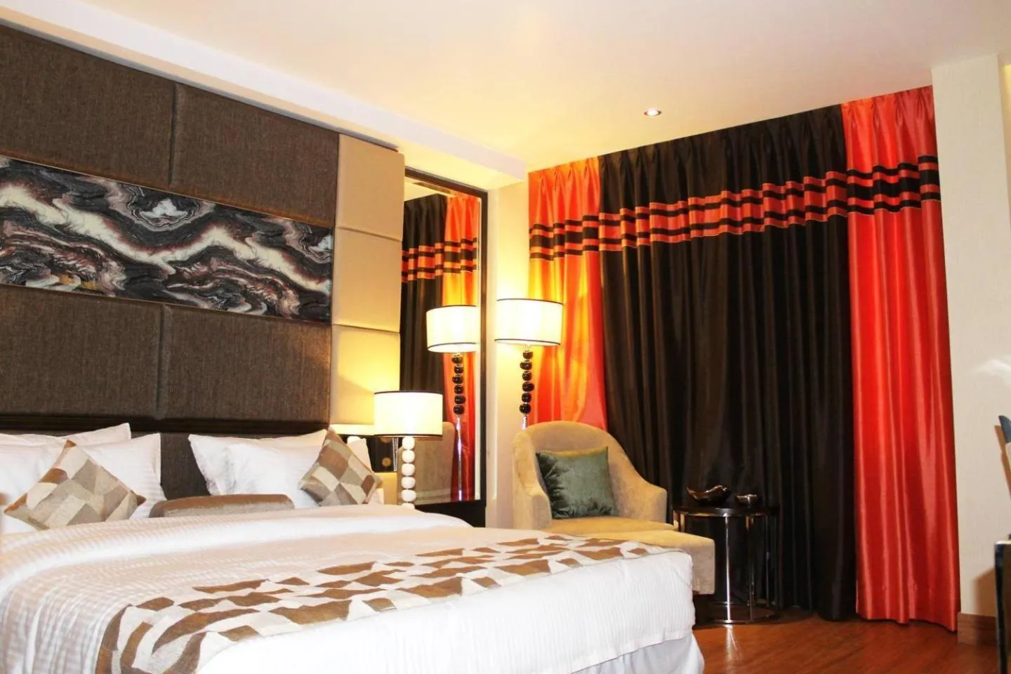 Bed in The Palm Spring a Boutique Hotel Naraina New Delhi