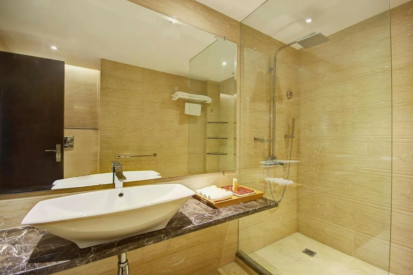 Bathroom in The Palm Spring a Boutique Hotel Naraina New Delhi