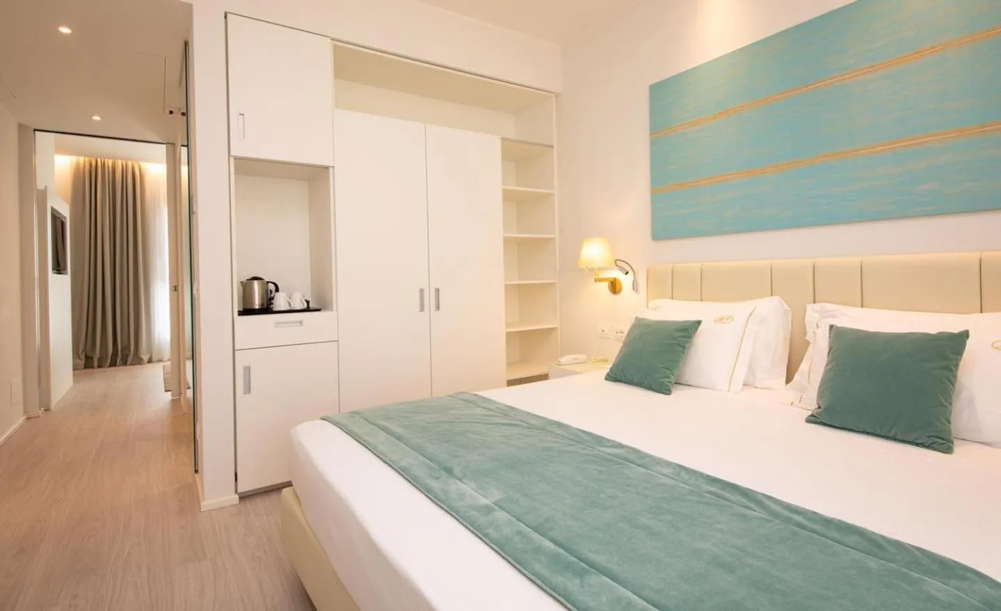 Bed in Hotel Imperia