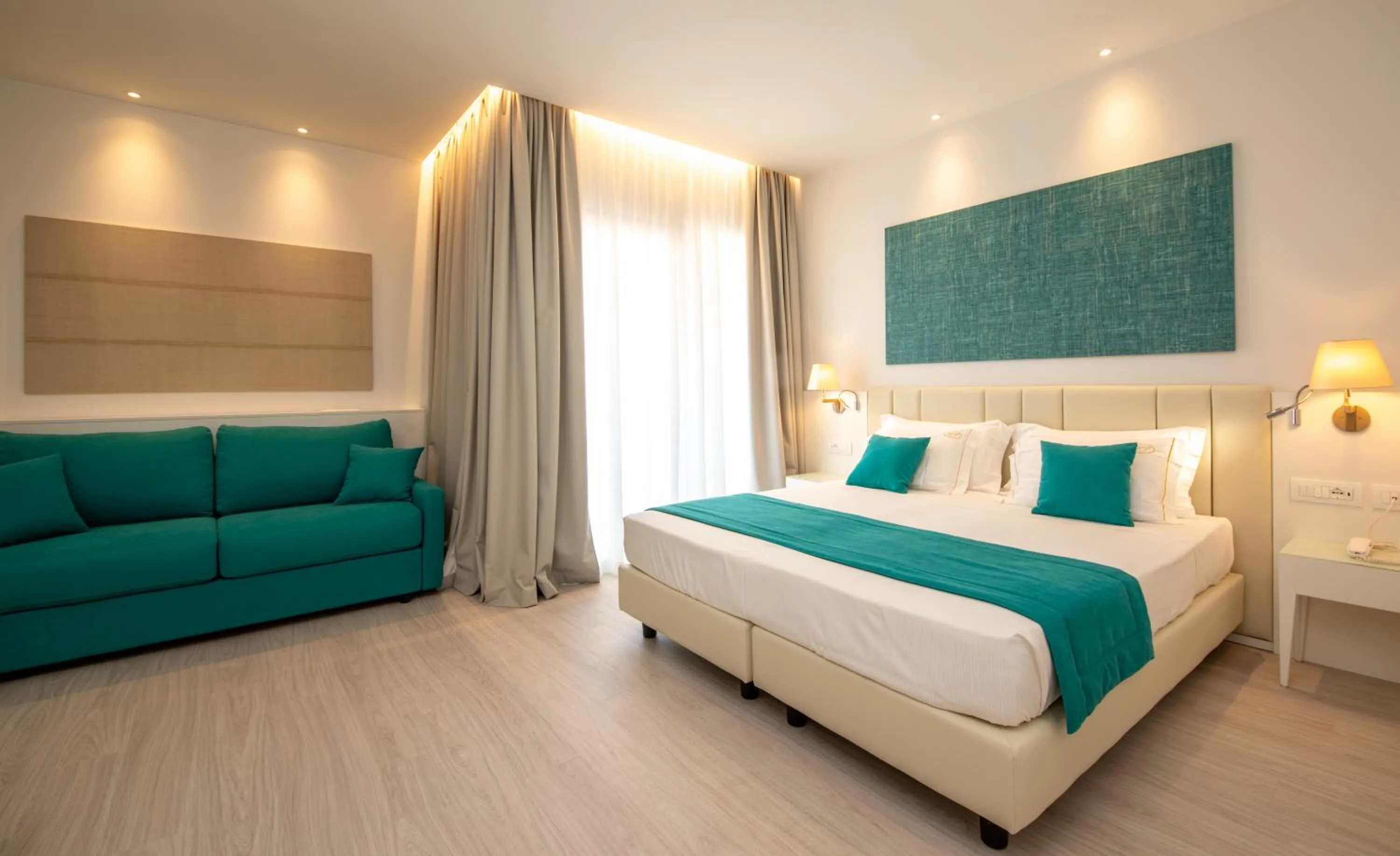 Bed in Hotel Imperia