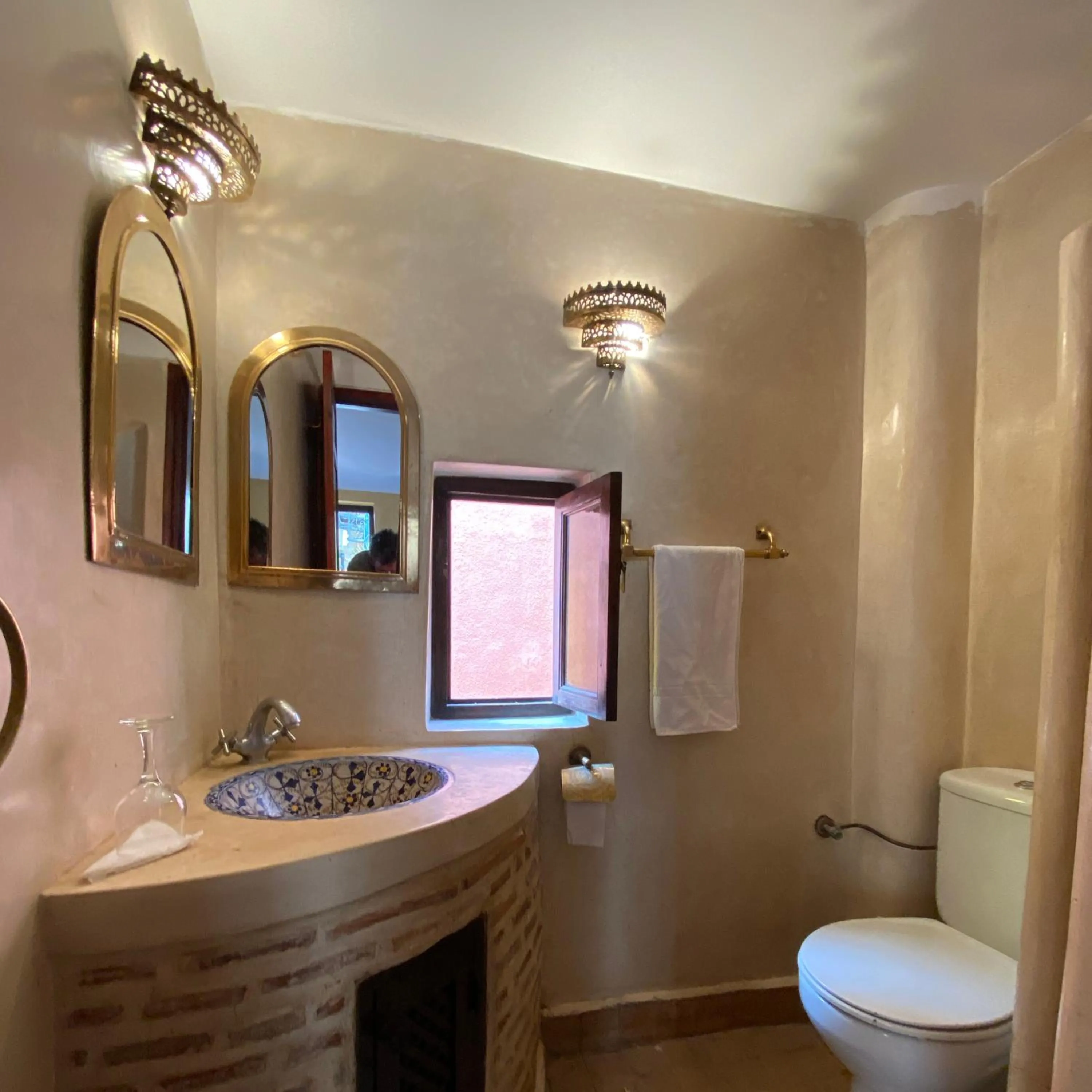 Bathroom in Riad Of The Storks