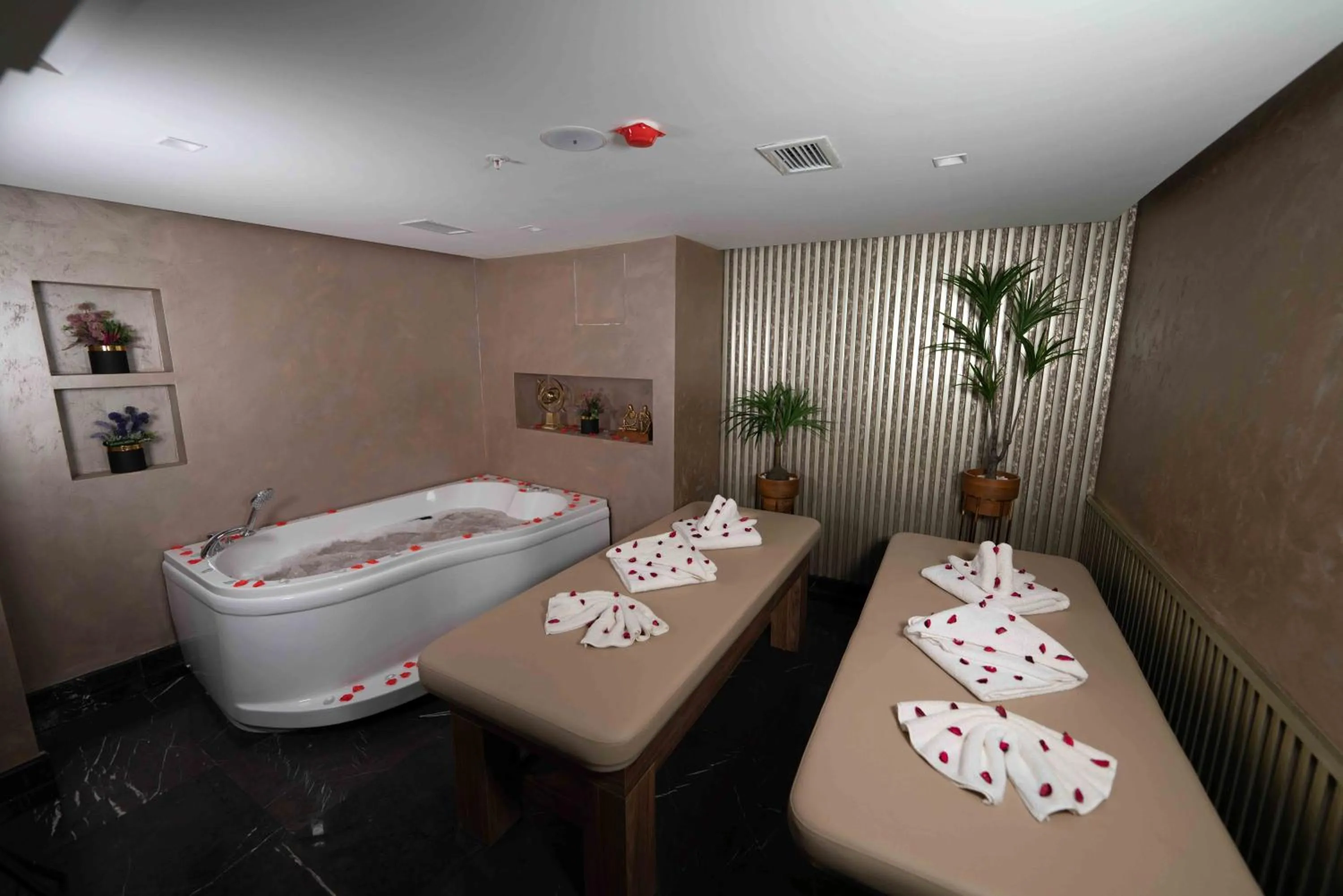 Massage in Costera Hotel