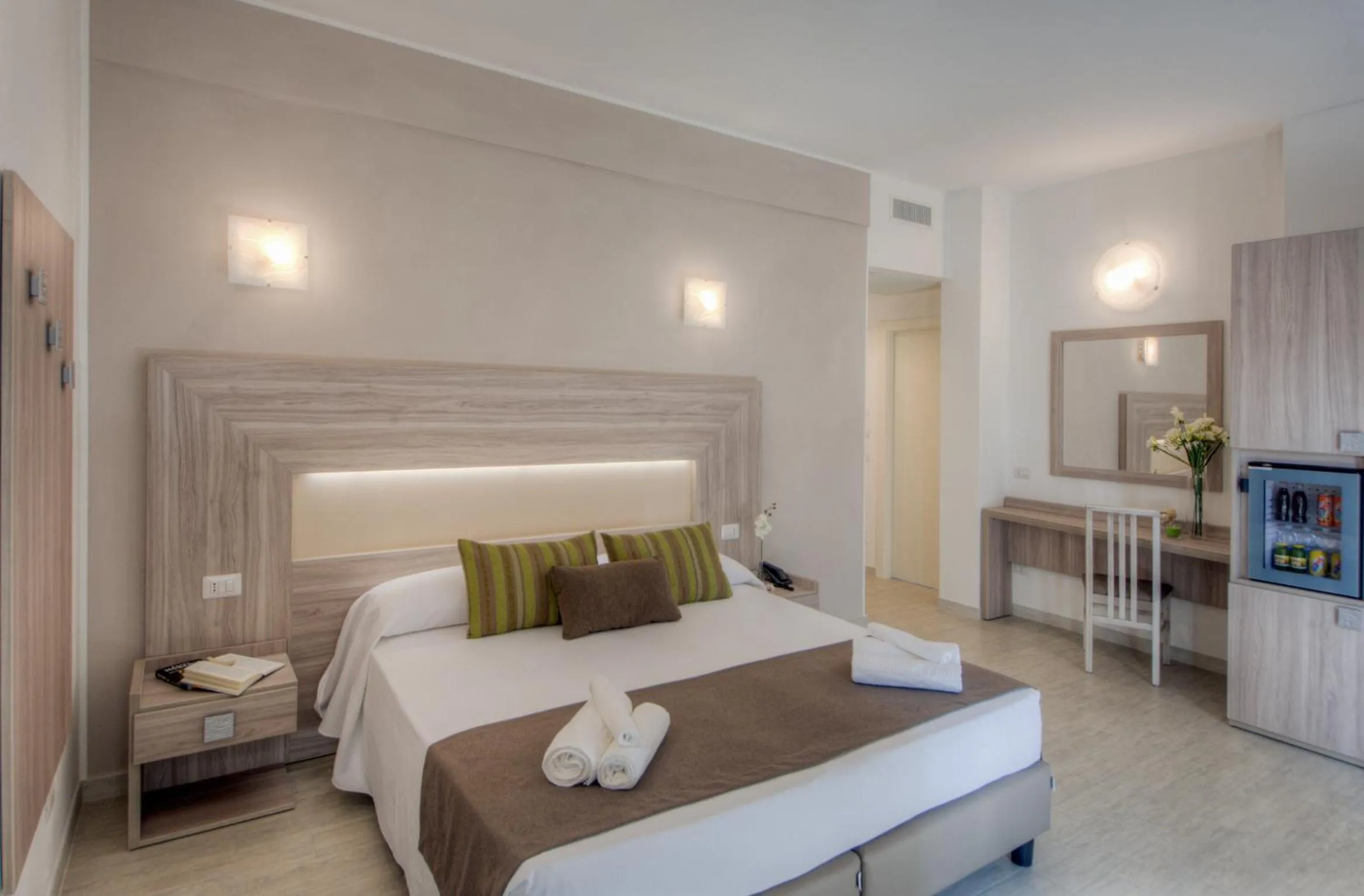 Photo of the whole room, Bed in Hotel Residence La Palma