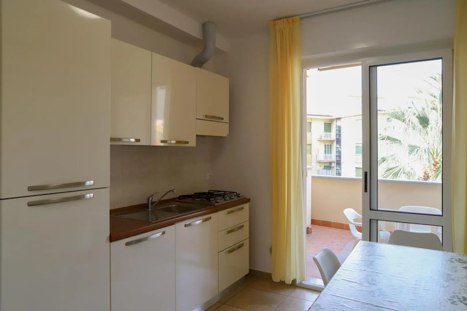 Kitchen or kitchenette in Hotel Residence La Palma