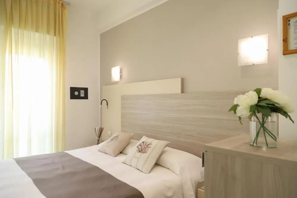 Other, Bed in Hotel Residence La Palma