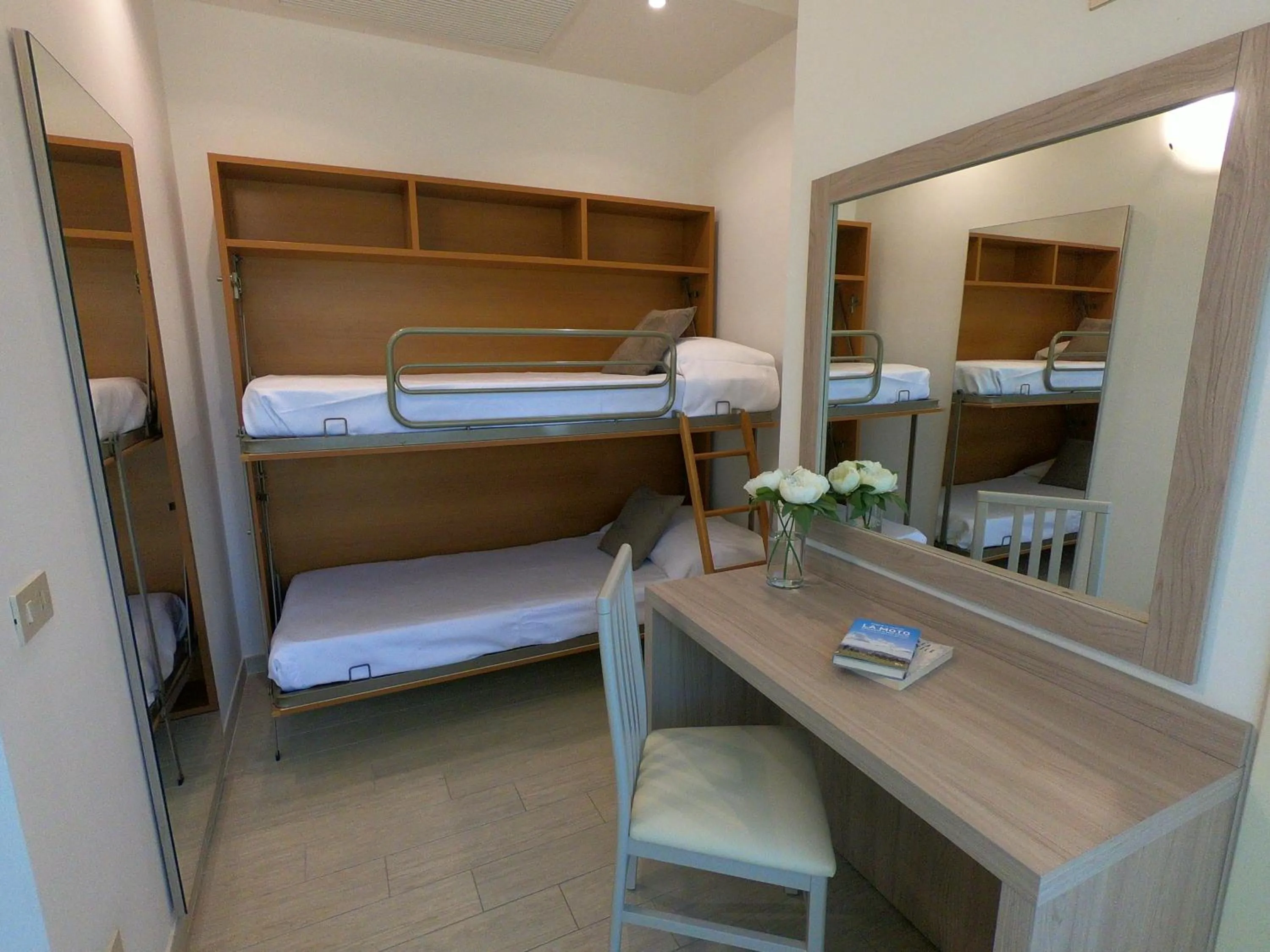 Bed in Hotel Residence La Palma