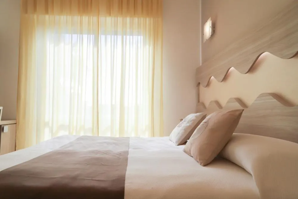 Other, Bed in Hotel Residence La Palma