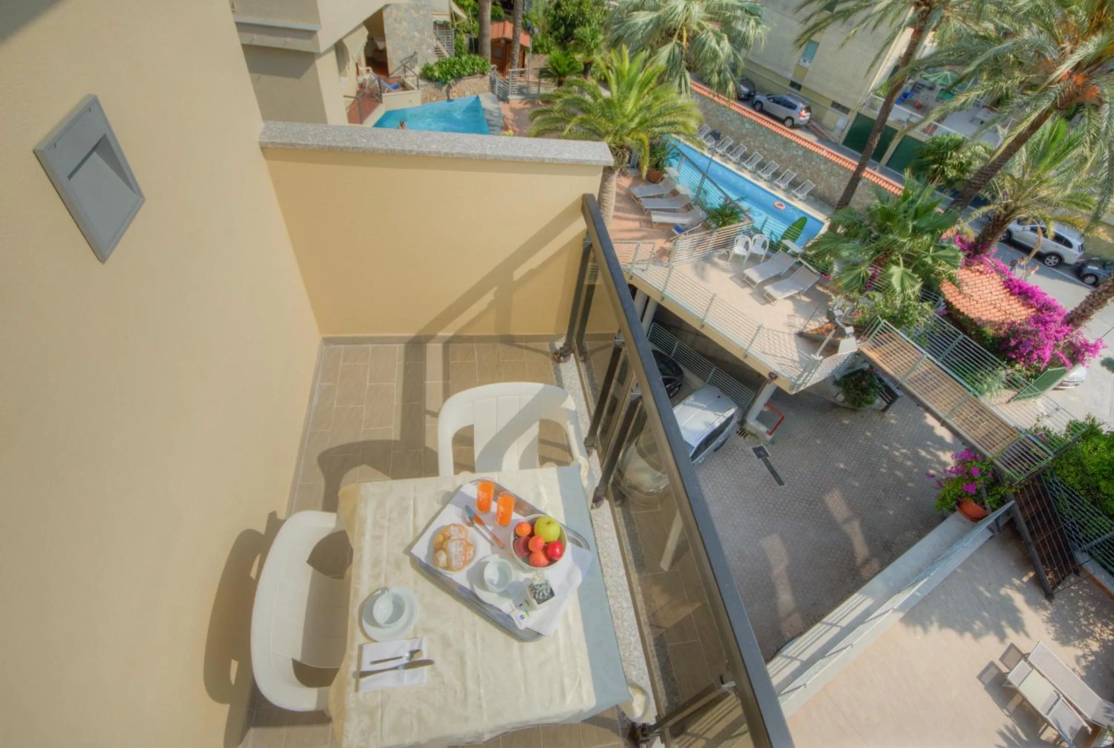 Pool view in Hotel Residence La Palma