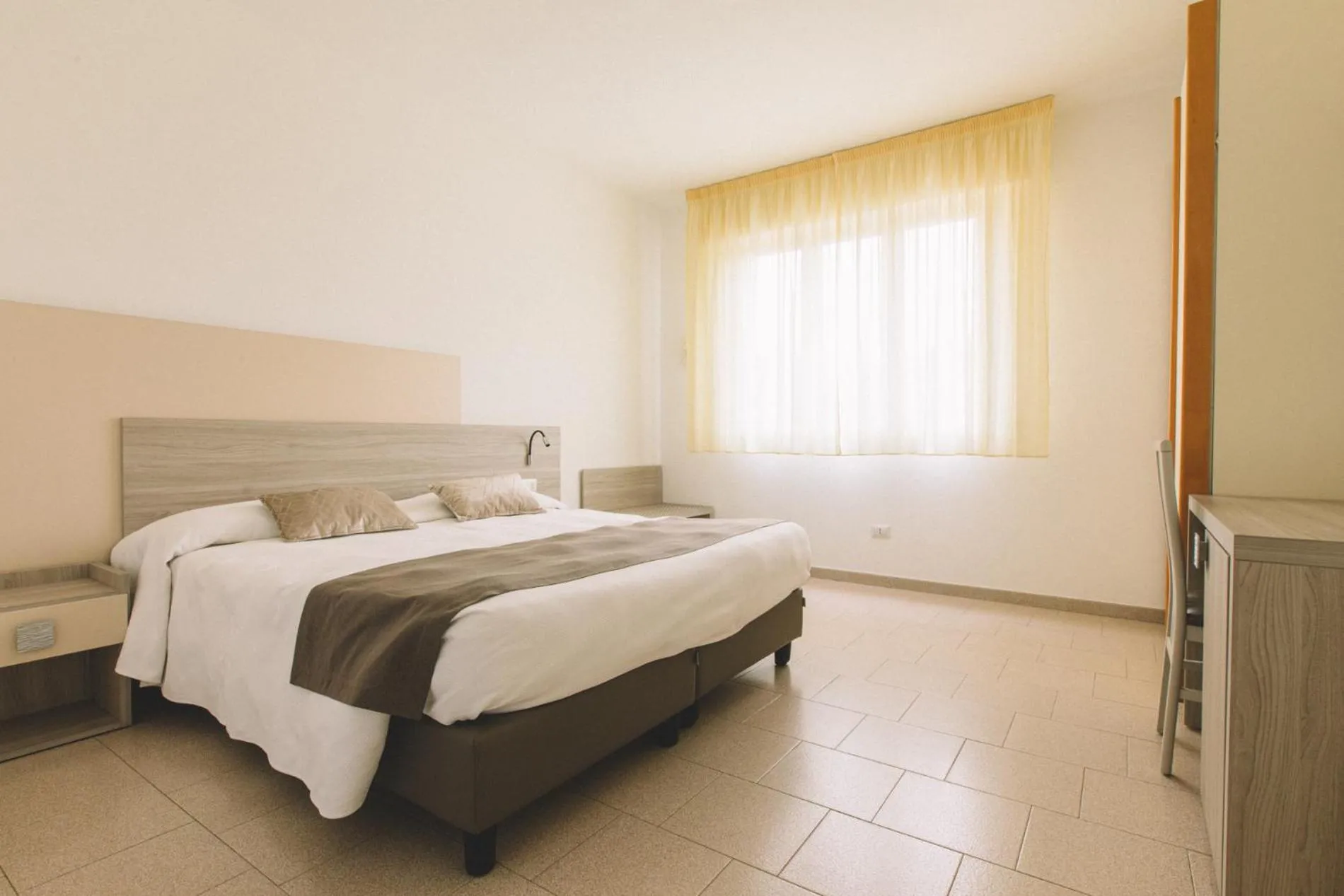Bedroom, Bed in Hotel Residence La Palma