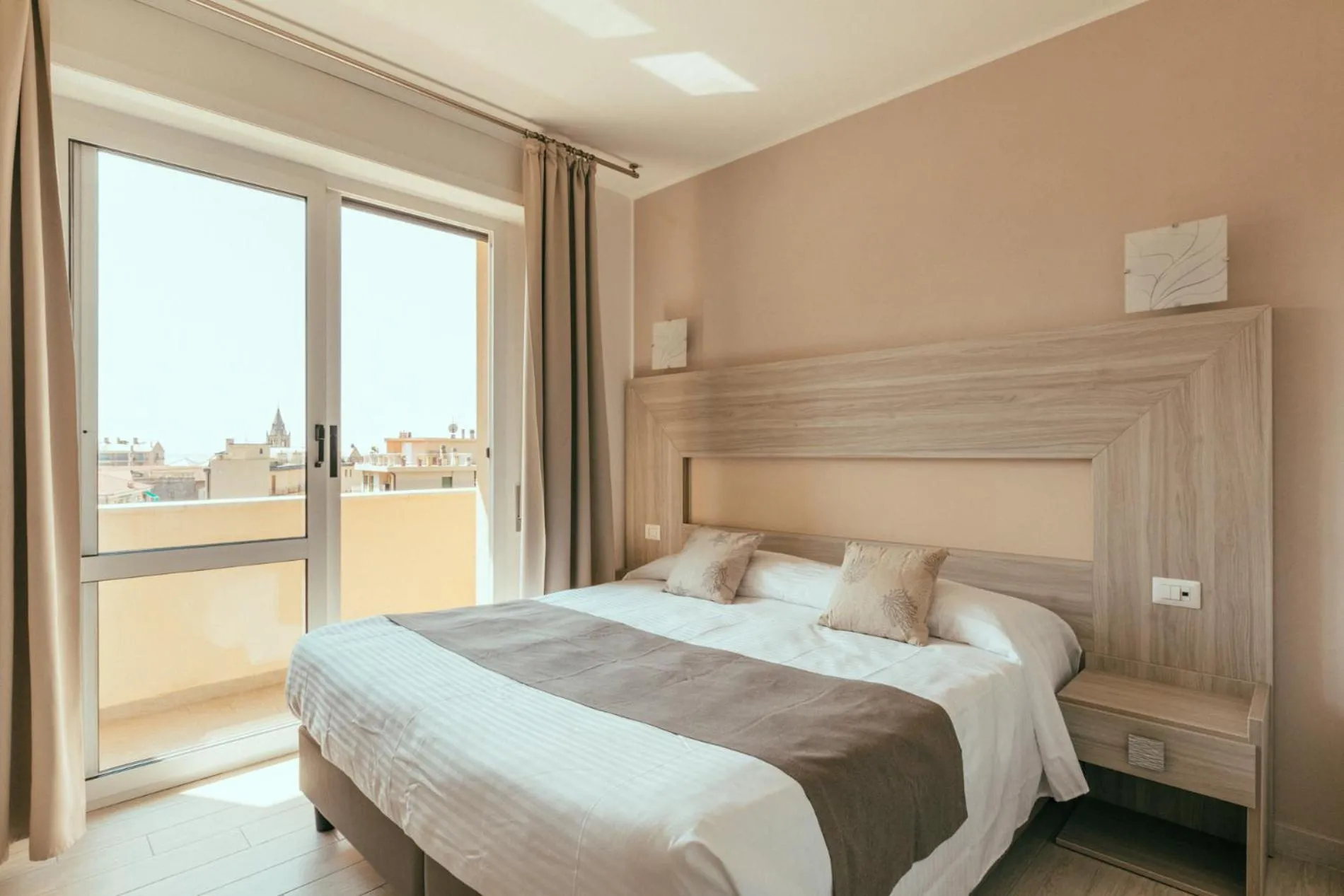 Bed in Hotel Residence La Palma